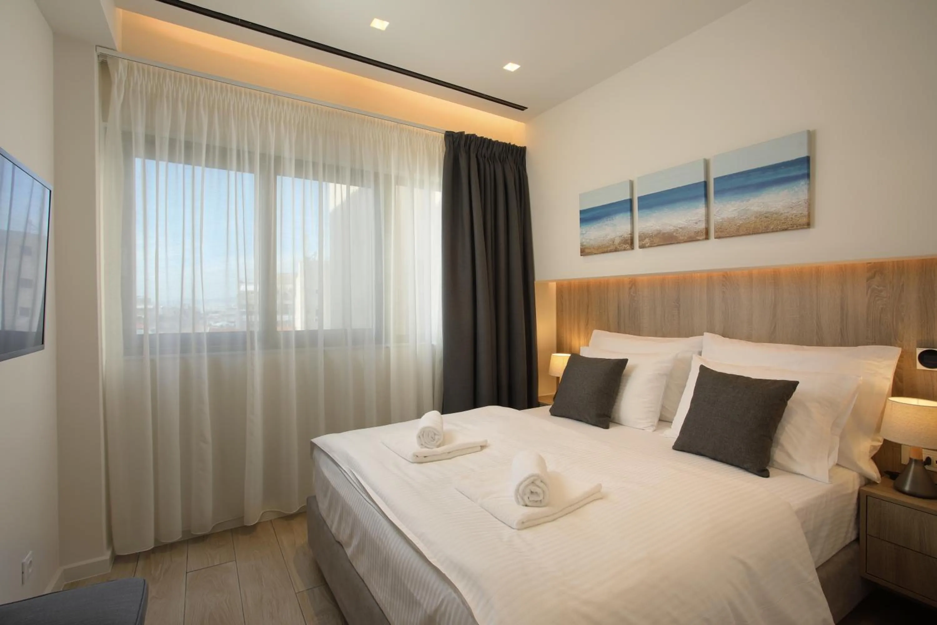 Bedroom, Bed in Hestia - Romvis 9