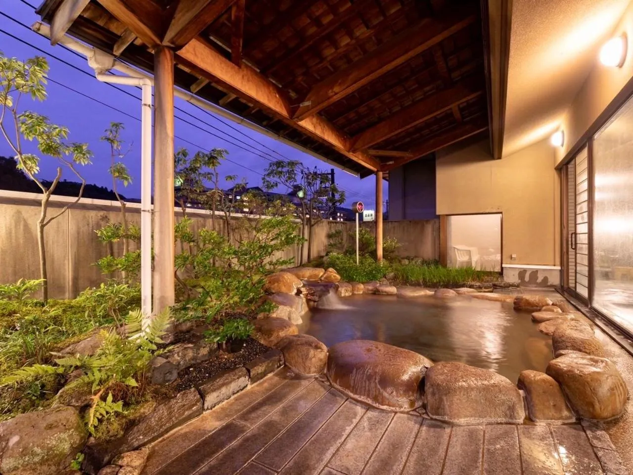 Open Air Bath in RYOKAN OQOQ-Tamai Bekkan