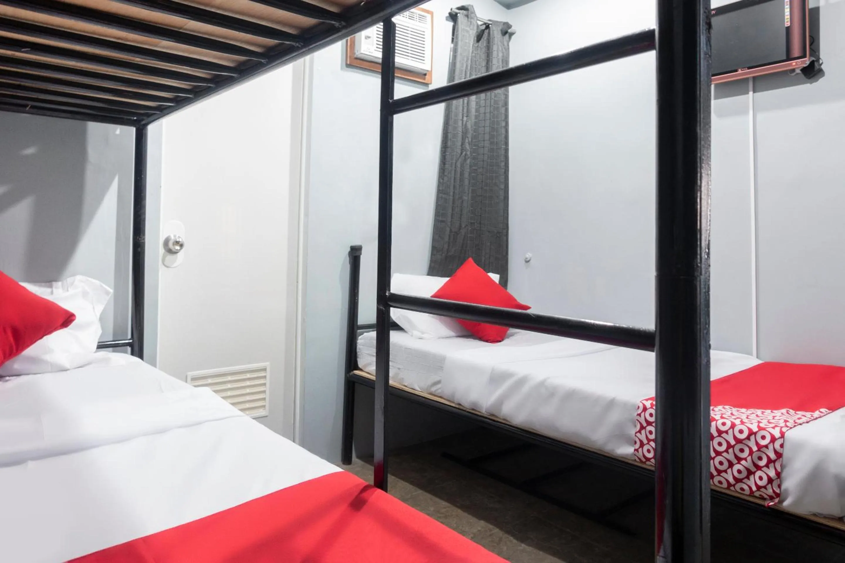 Bedroom, Bed in Abn Hostel