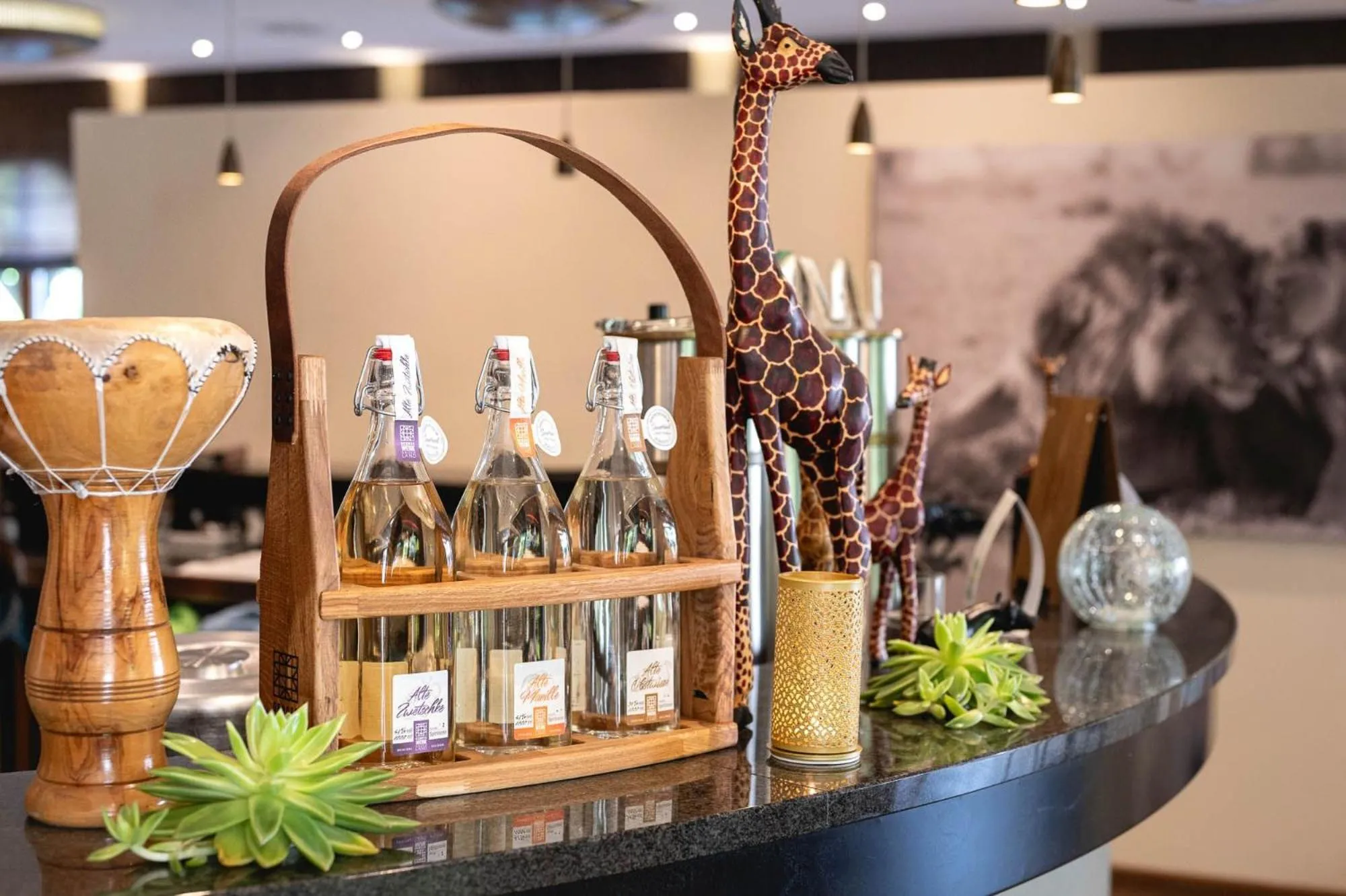 Restaurant/places to eat in Sunderland Hotel