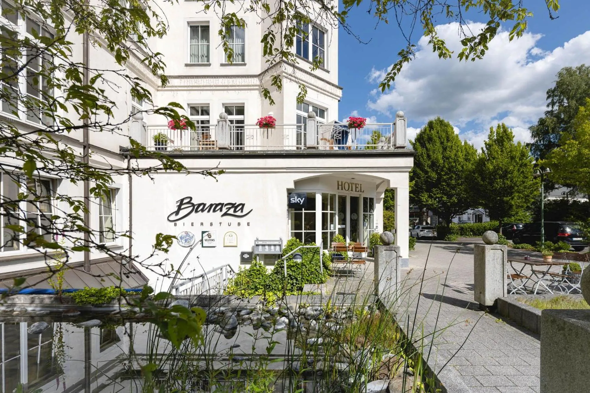 Property building in Sunderland Hotel