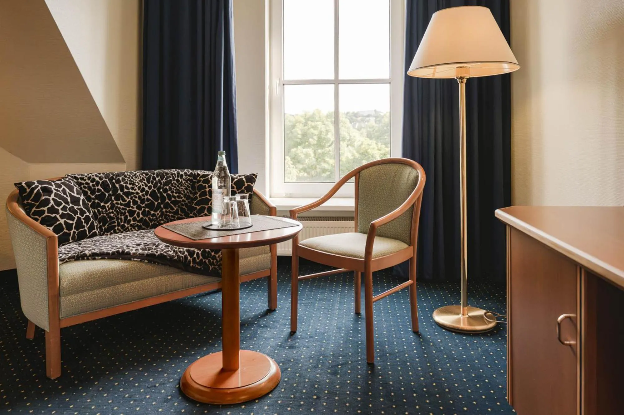 Photo of the whole room in Sunderland Hotel