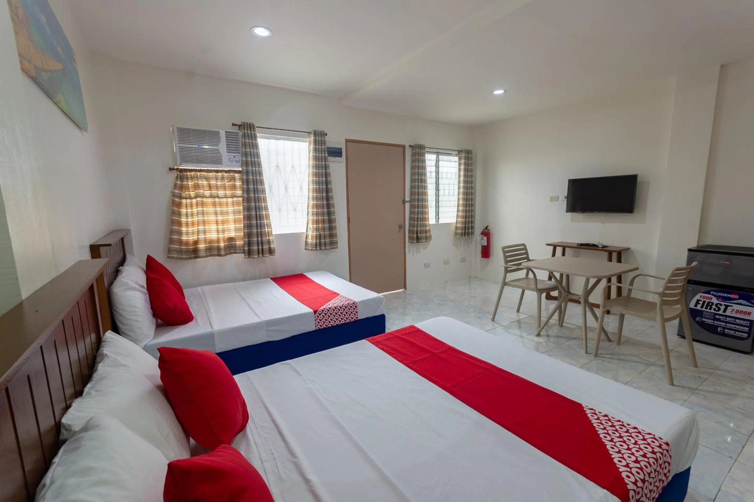 Bedroom, Bed in 3j's And K Apartment