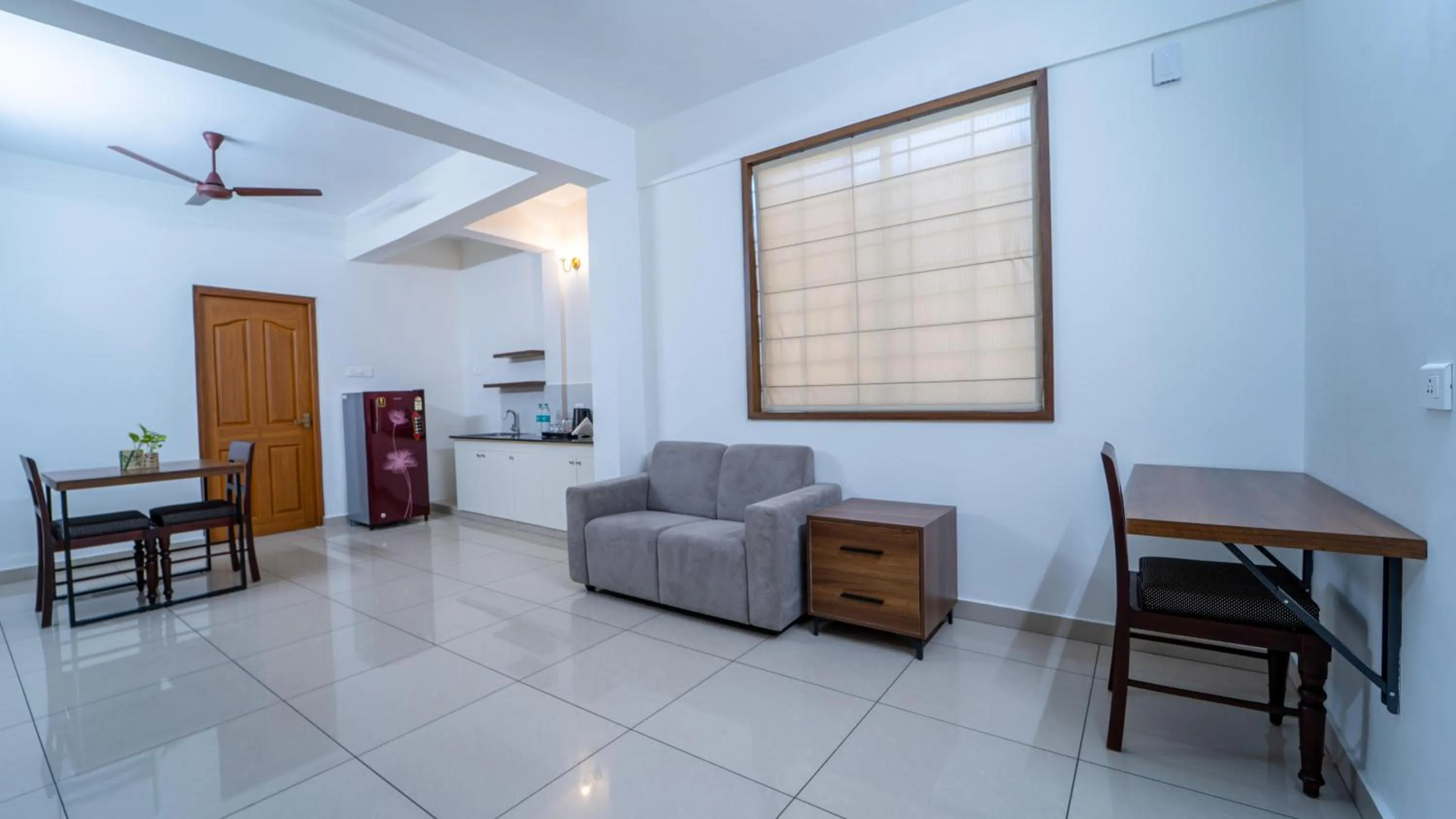 Living room in Treebo Petals Suites