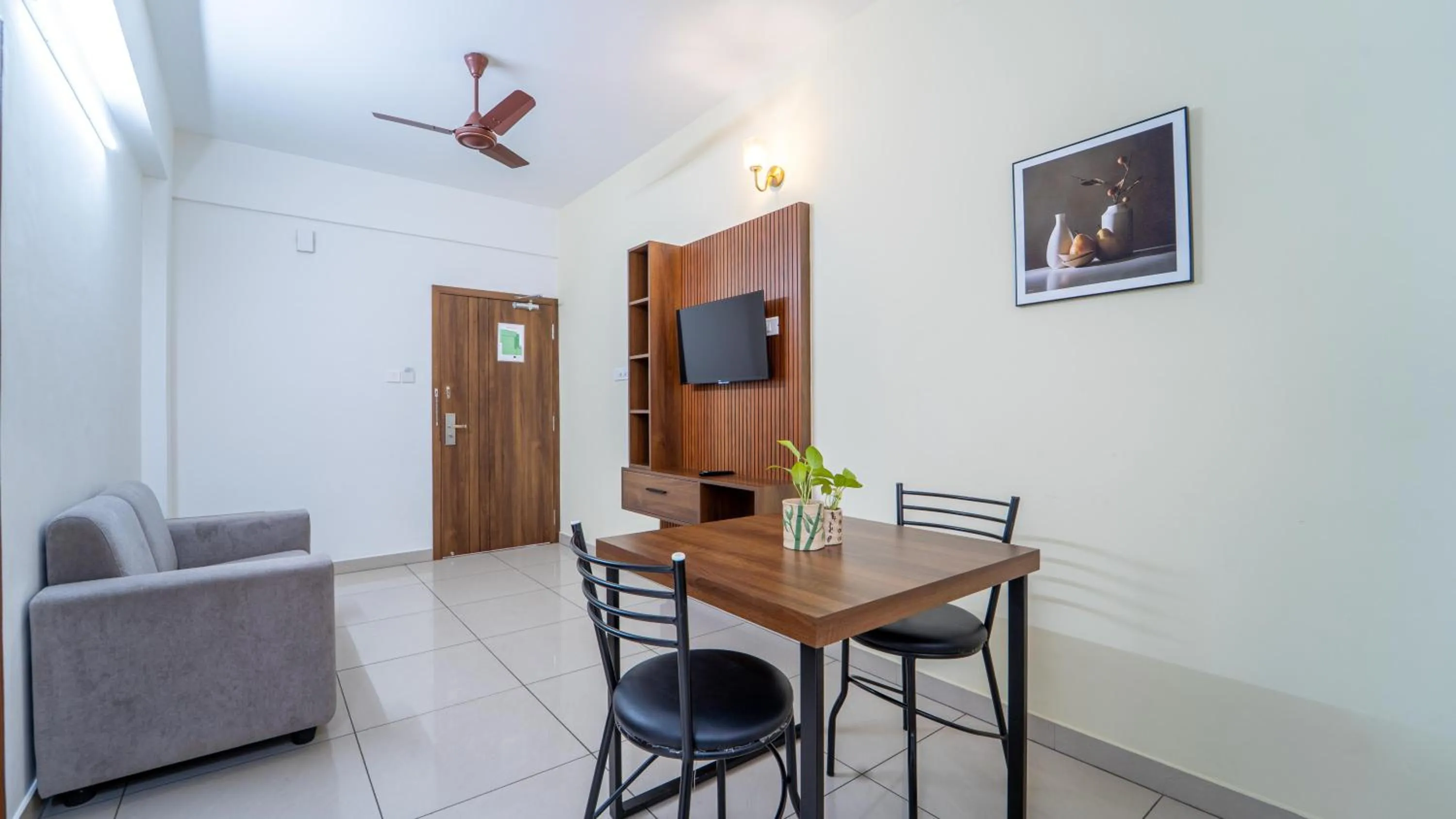 Living room in Treebo Petals Suites