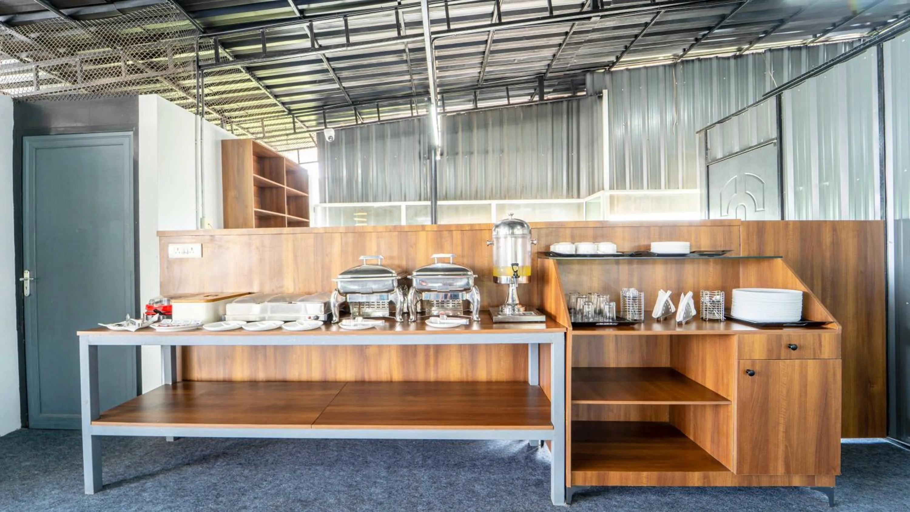 Dining area in Treebo Petals Suites
