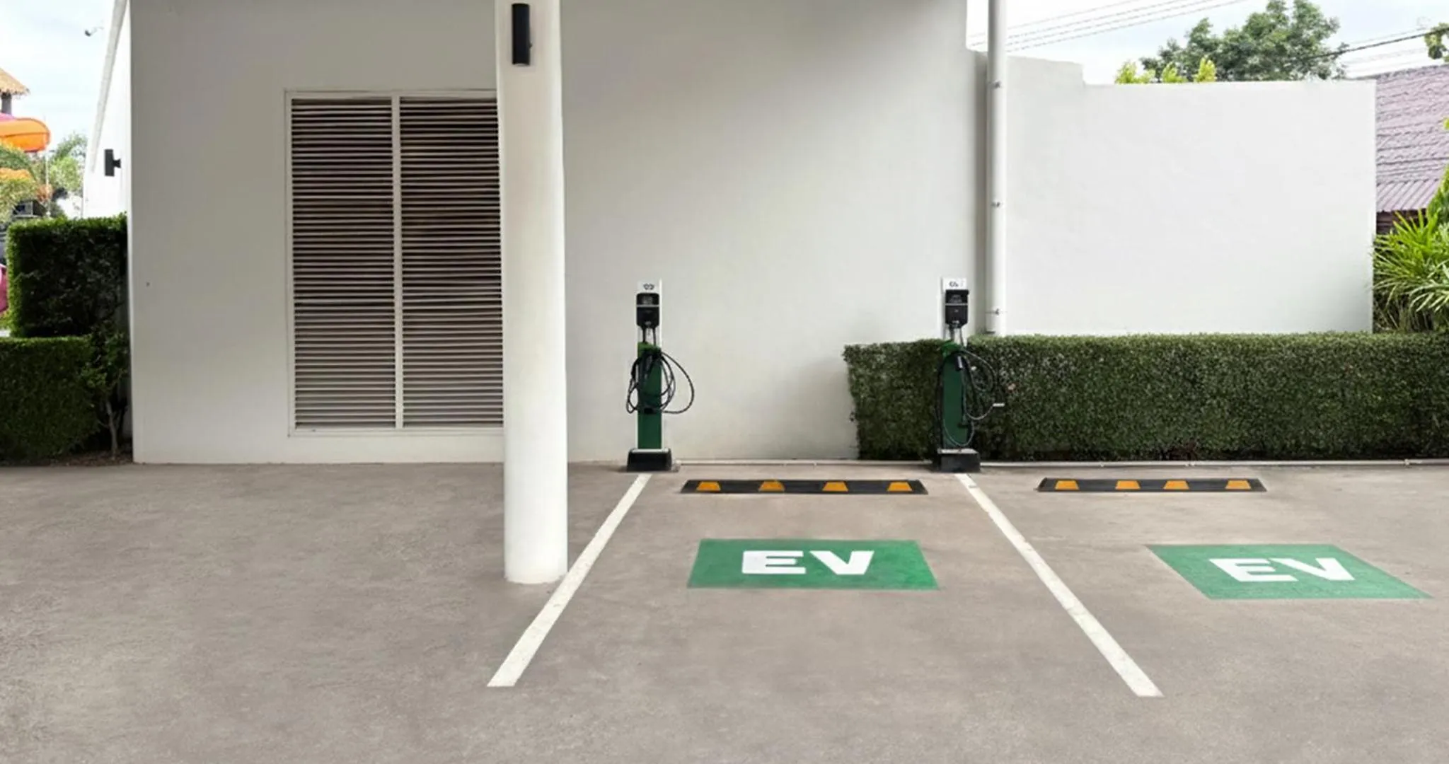 Parking in The Splash Koh Chang