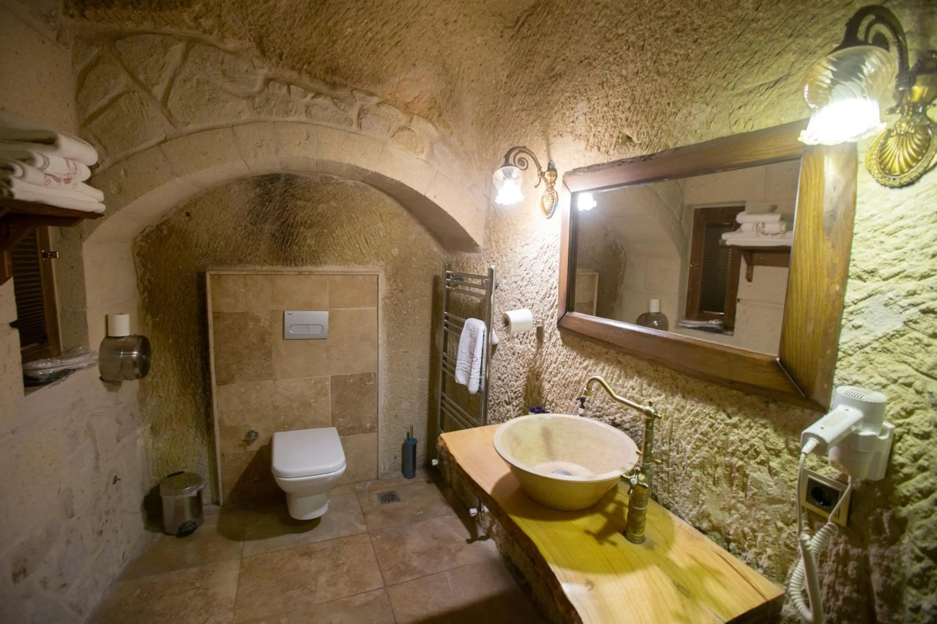 Shower in Antique House Cappadocia