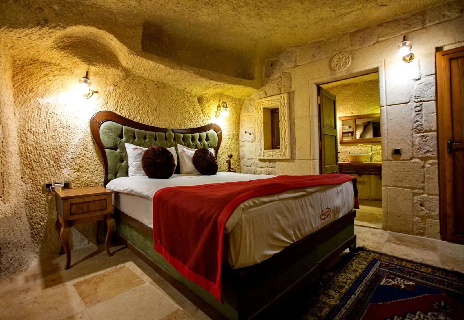 Bed in Antique House Cappadocia