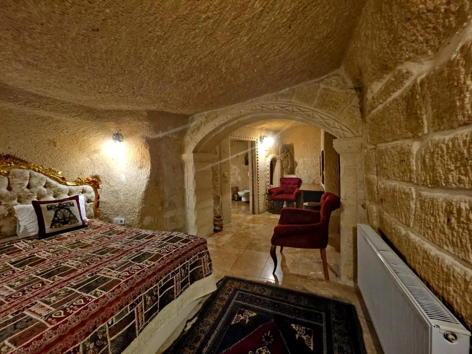 Bed in Antique House Cappadocia