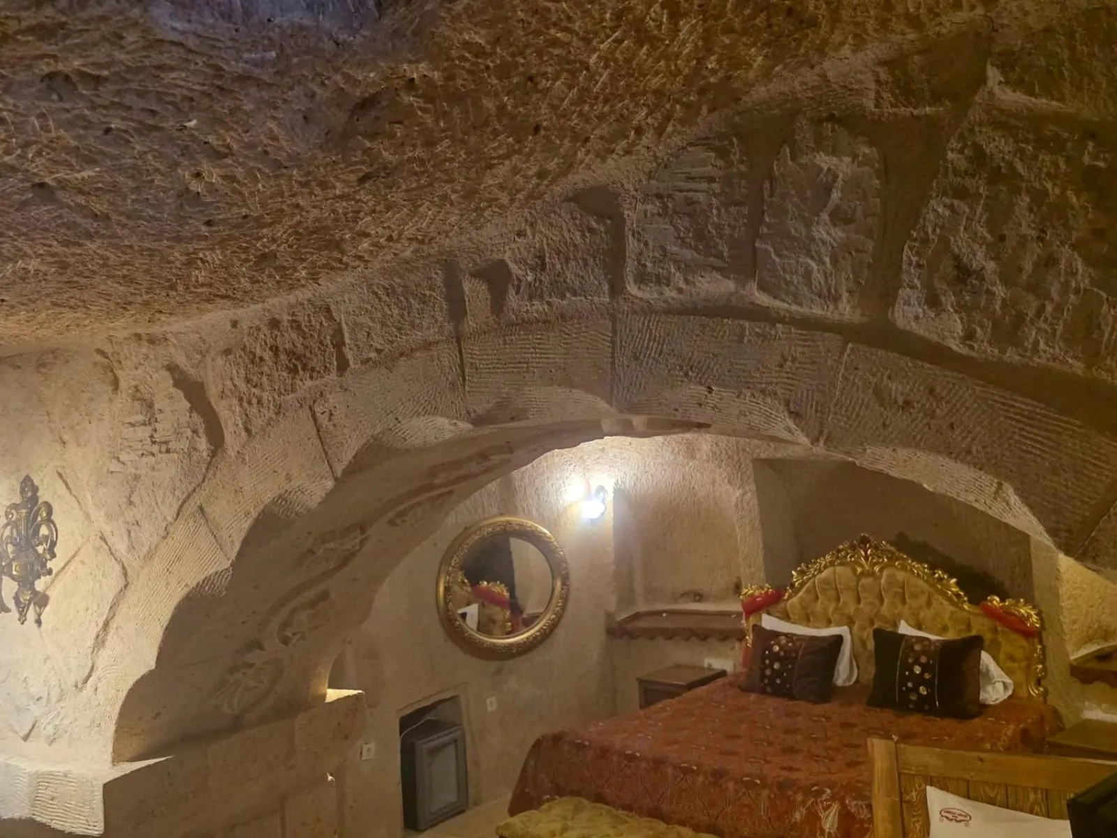 Bed in Antique House Cappadocia