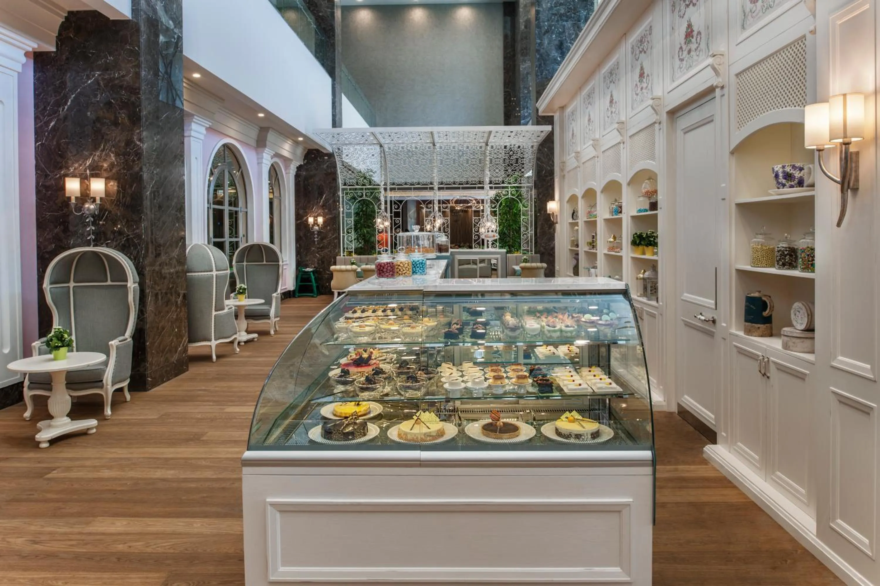 On-site shops in Regnum Carya