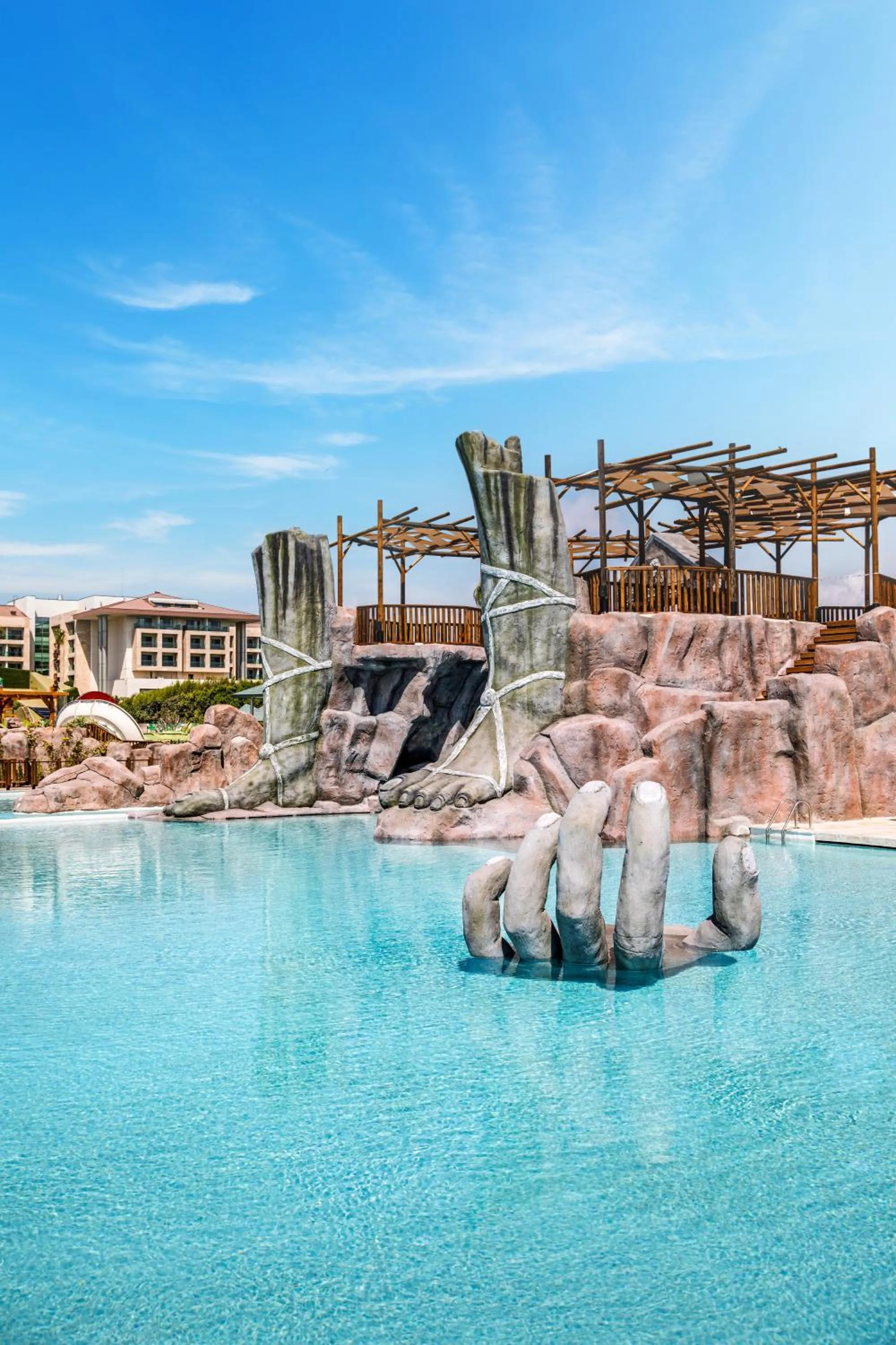 Swimming pool in Regnum Carya