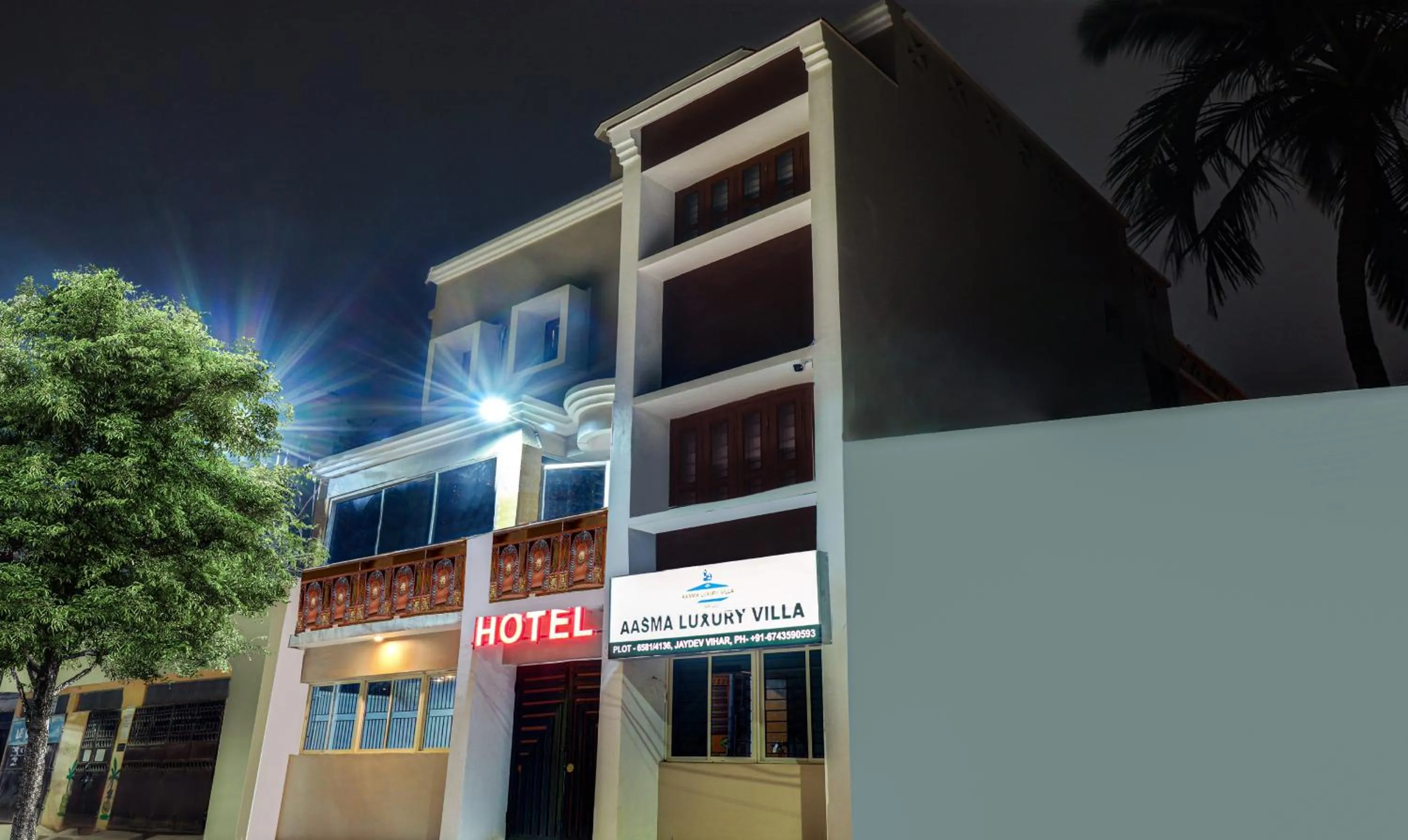 Property building in Itsy Hotels Aasma Luxury Villa