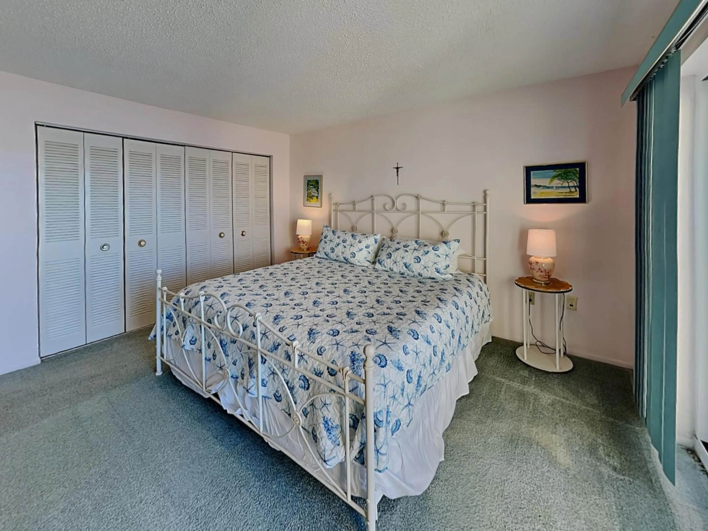 Bed in Point Matanzas D3