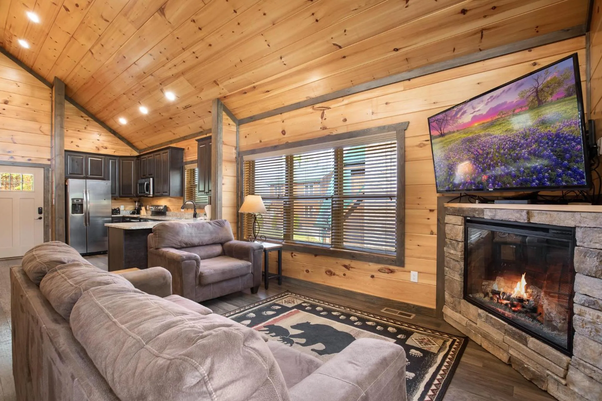 Property building in Poolin Around