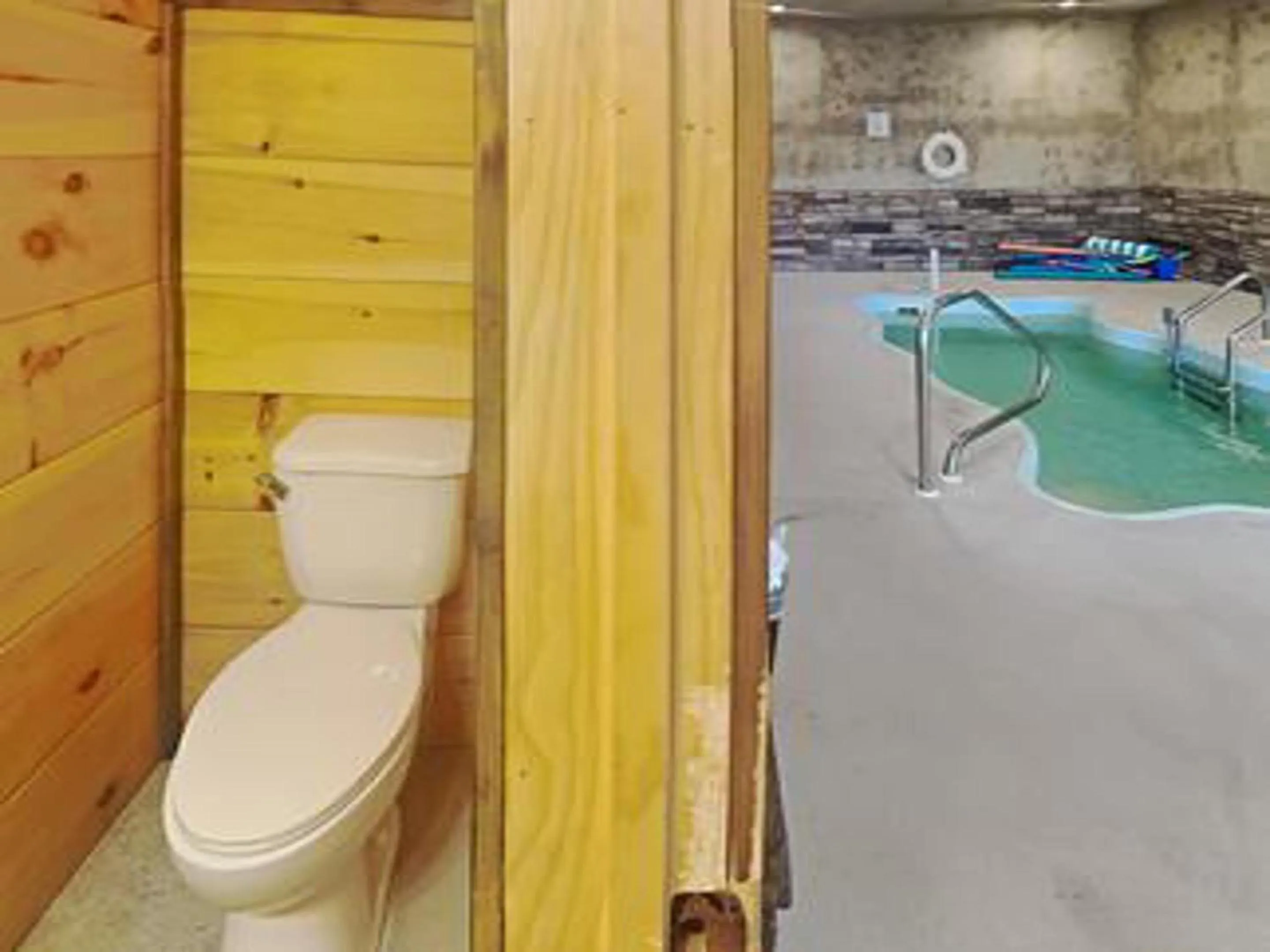 Property building in Poolin Around