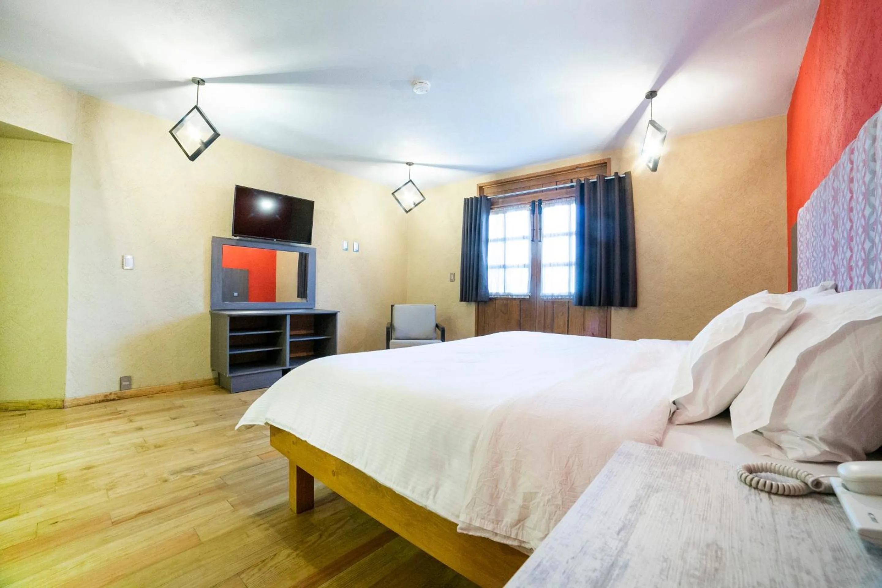 Bedroom in Capital O Collection O Casona De Minas Mineral del Monte