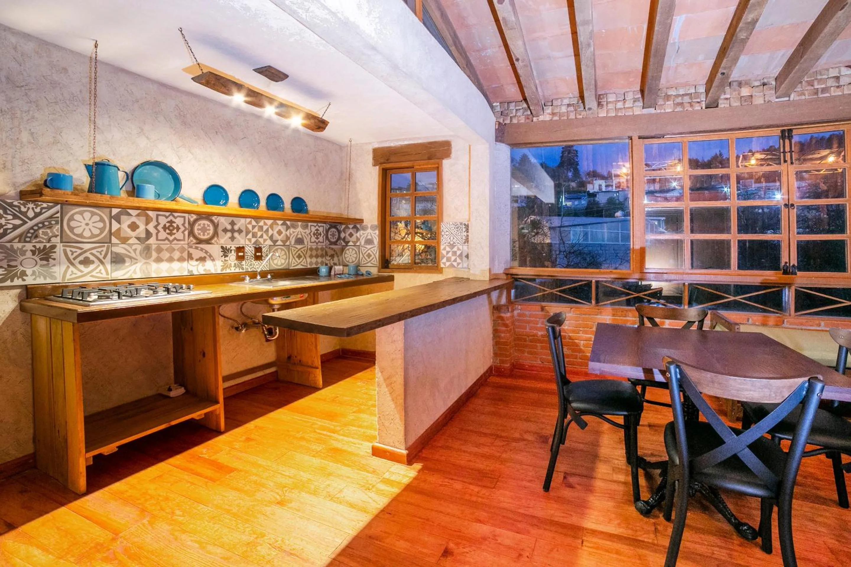 Kitchen or kitchenette in Capital O Collection O Casona De Minas Mineral del Monte