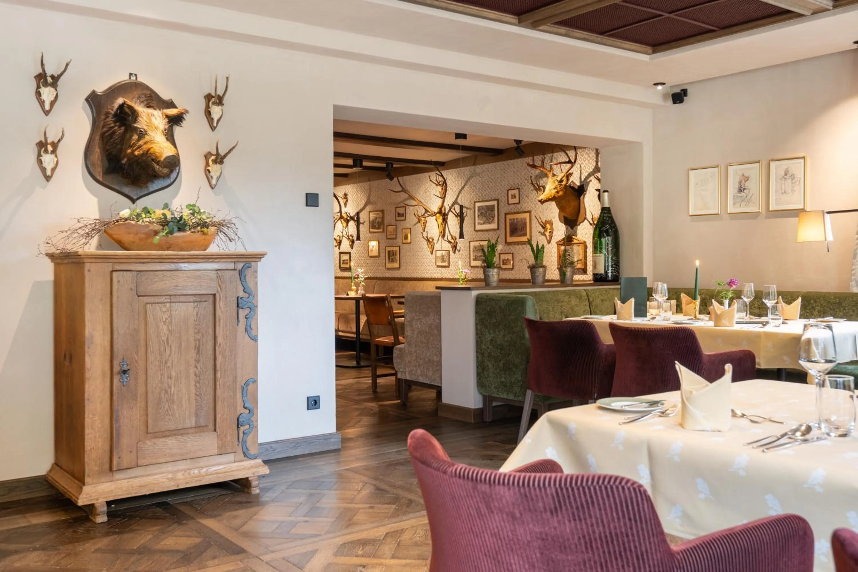 Restaurant/places to eat in Hotel Jagdhaus Wiese