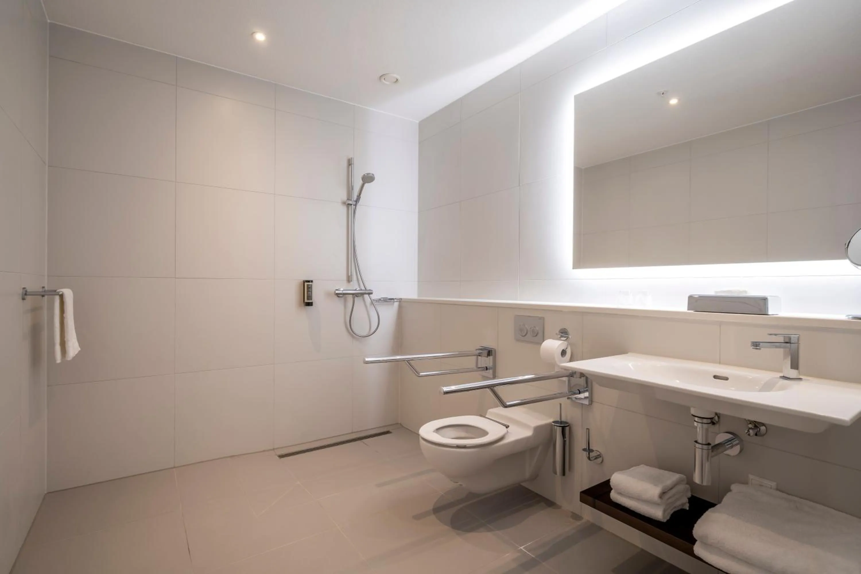 Bathroom in PREMIER SUITES Amsterdam