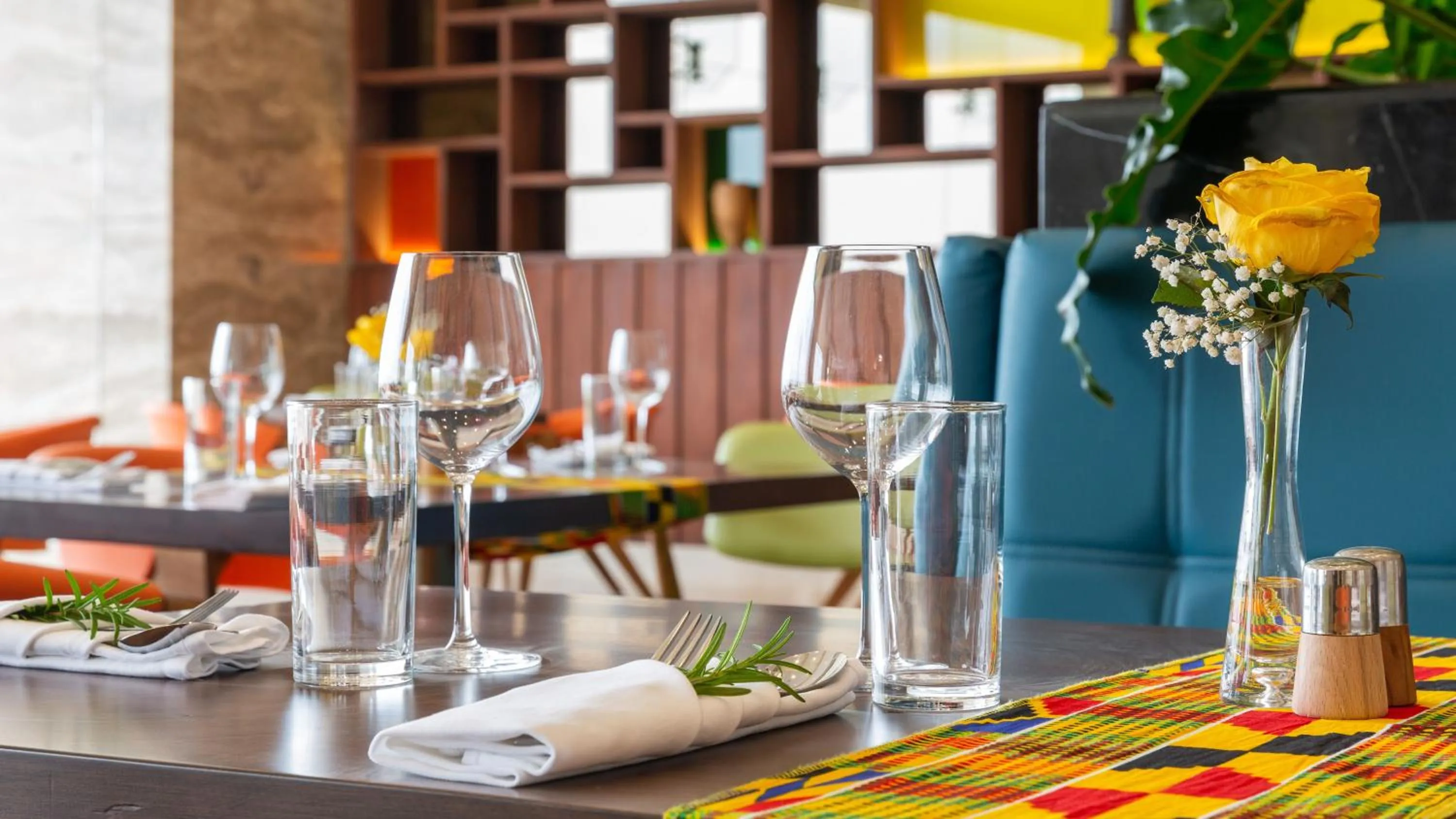 Restaurant/places to eat in Emara Ole-Sereni