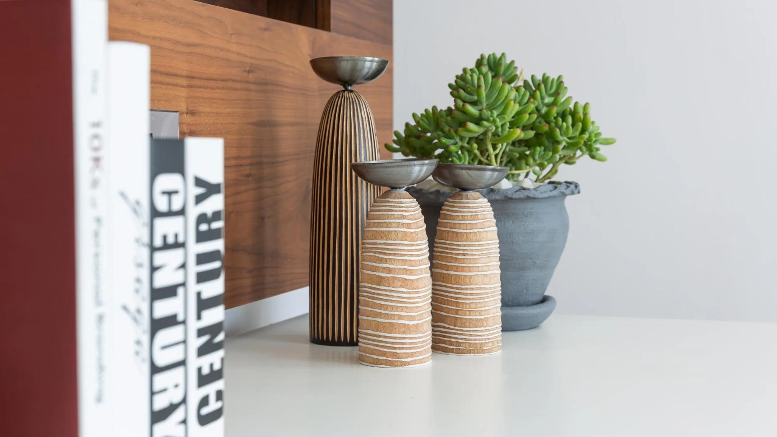 Decorative detail in Emara Ole-Sereni