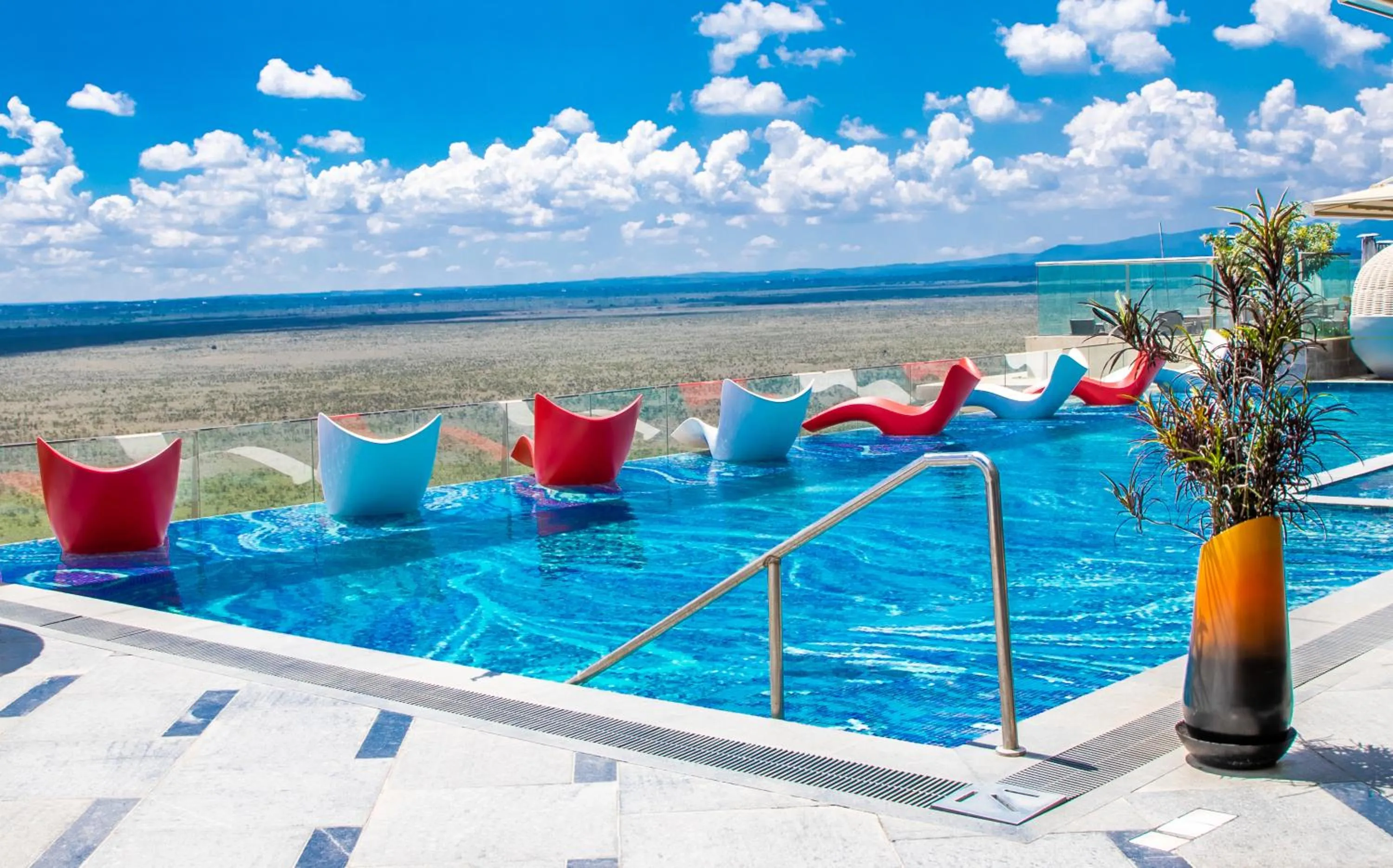 Swimming pool in Emara Ole-Sereni