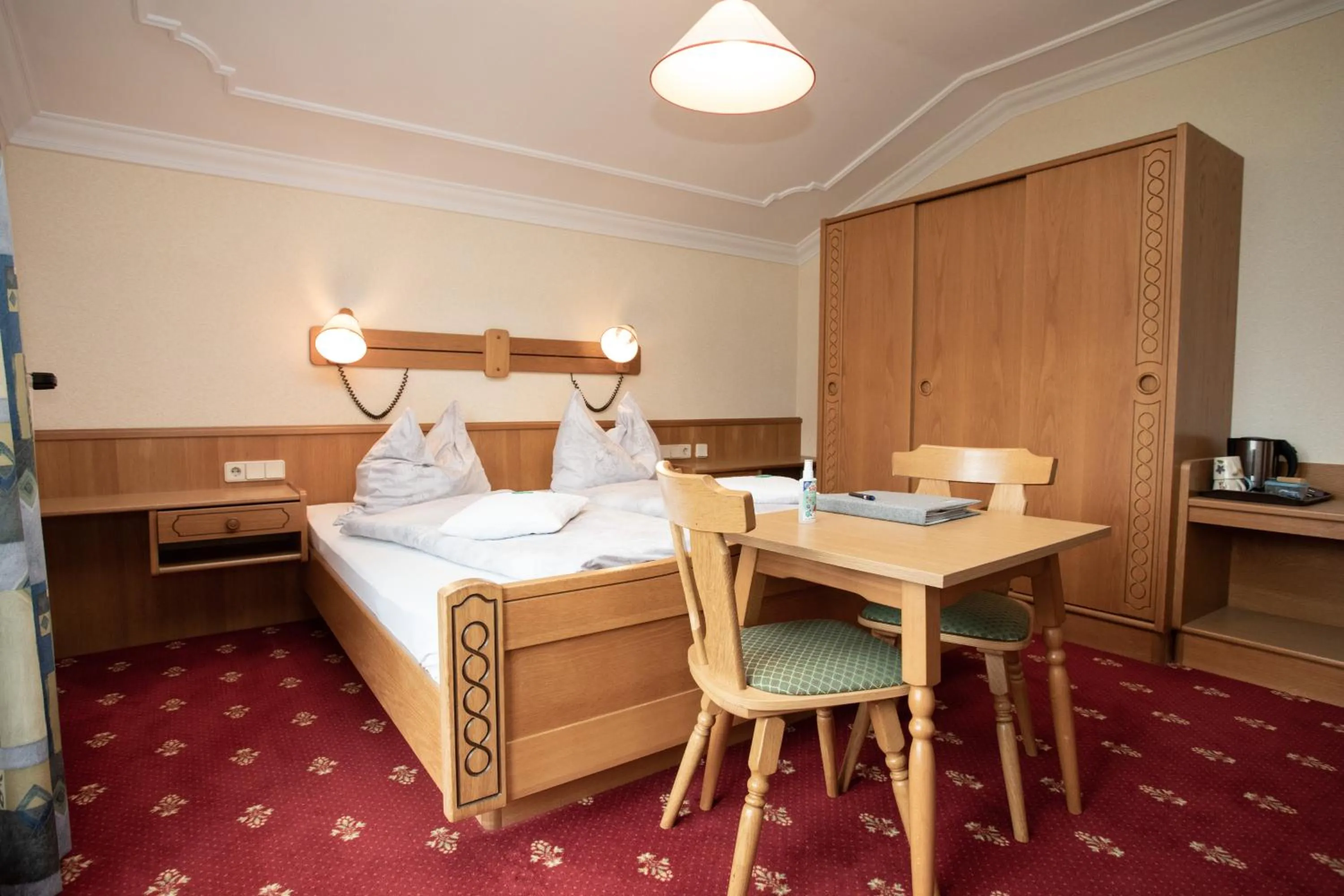 Photo of the whole room, Bed in Rosspointnerhof
