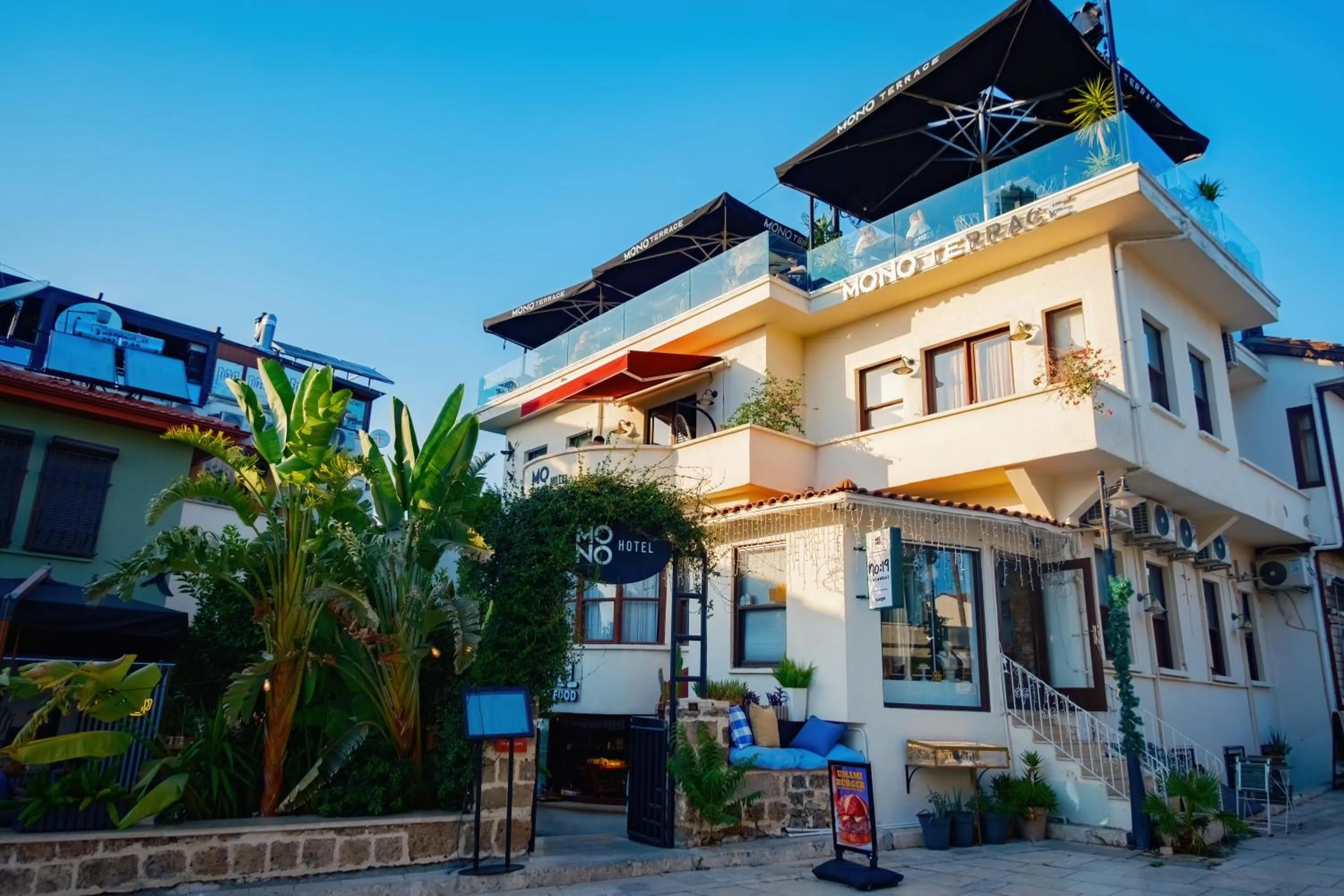 Property building in Mono Hotel