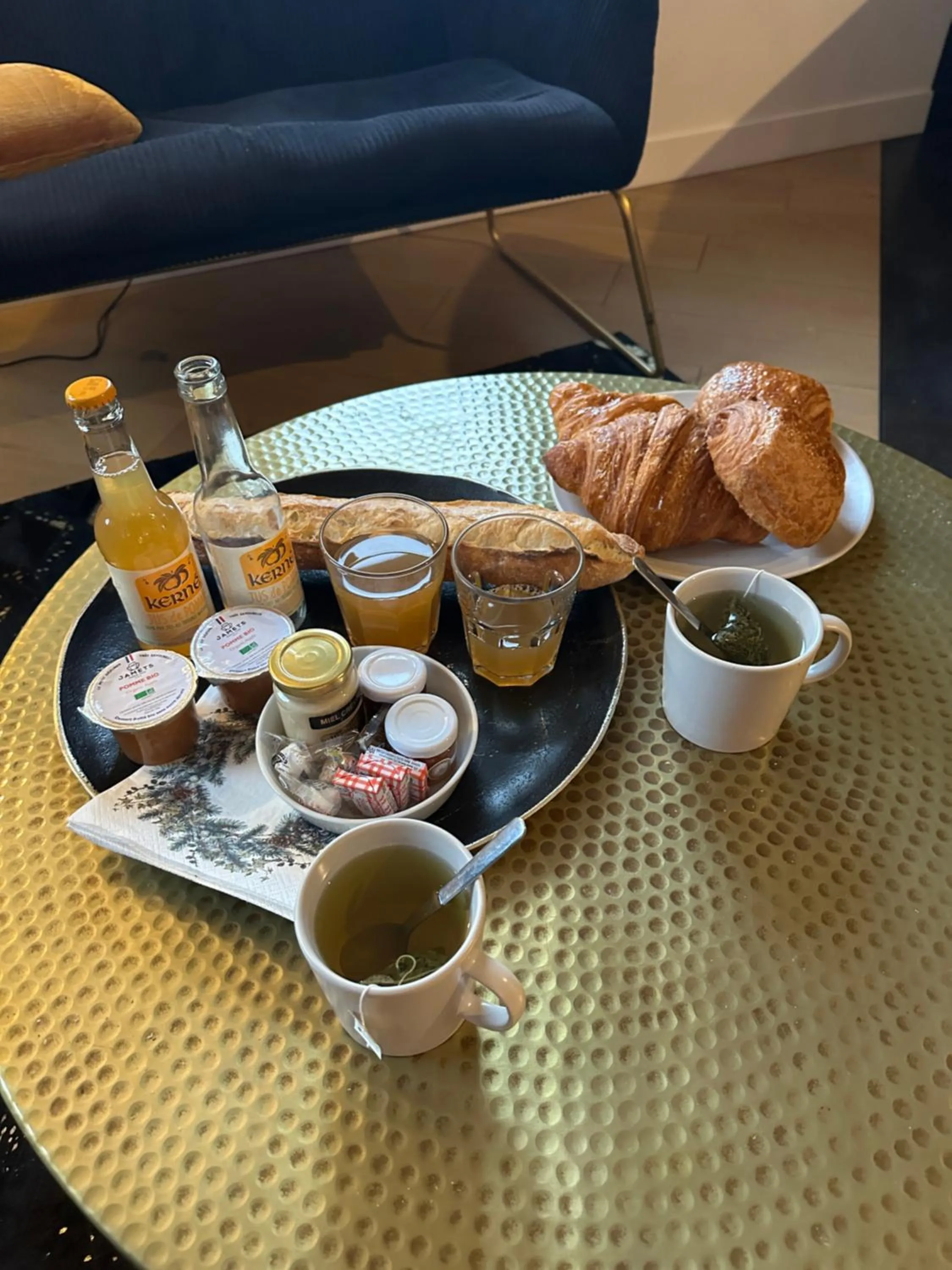 Les Suites de Bougainville