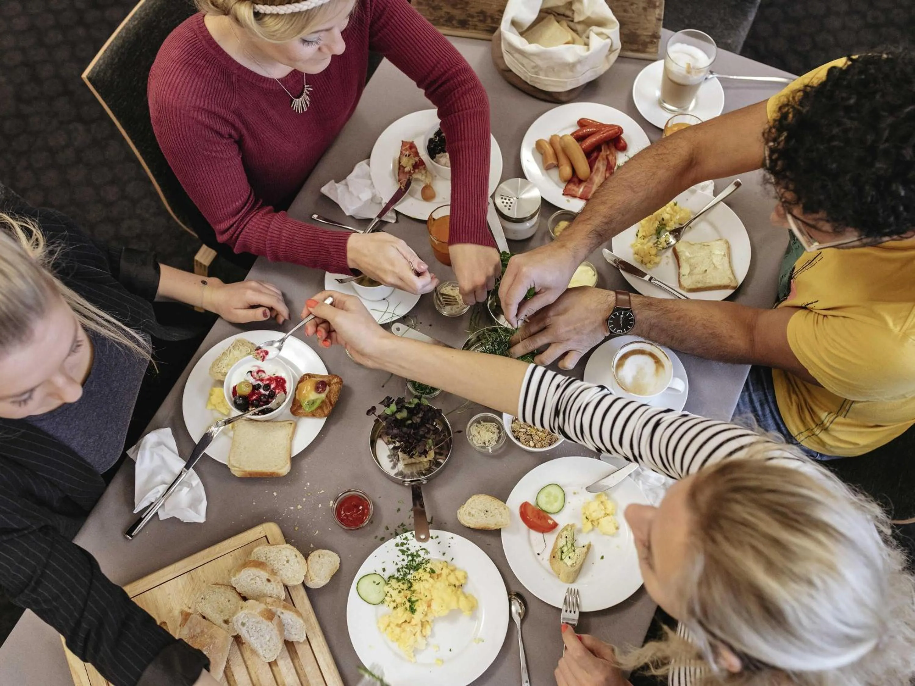 Breakfast in ibis Berlin City Nord