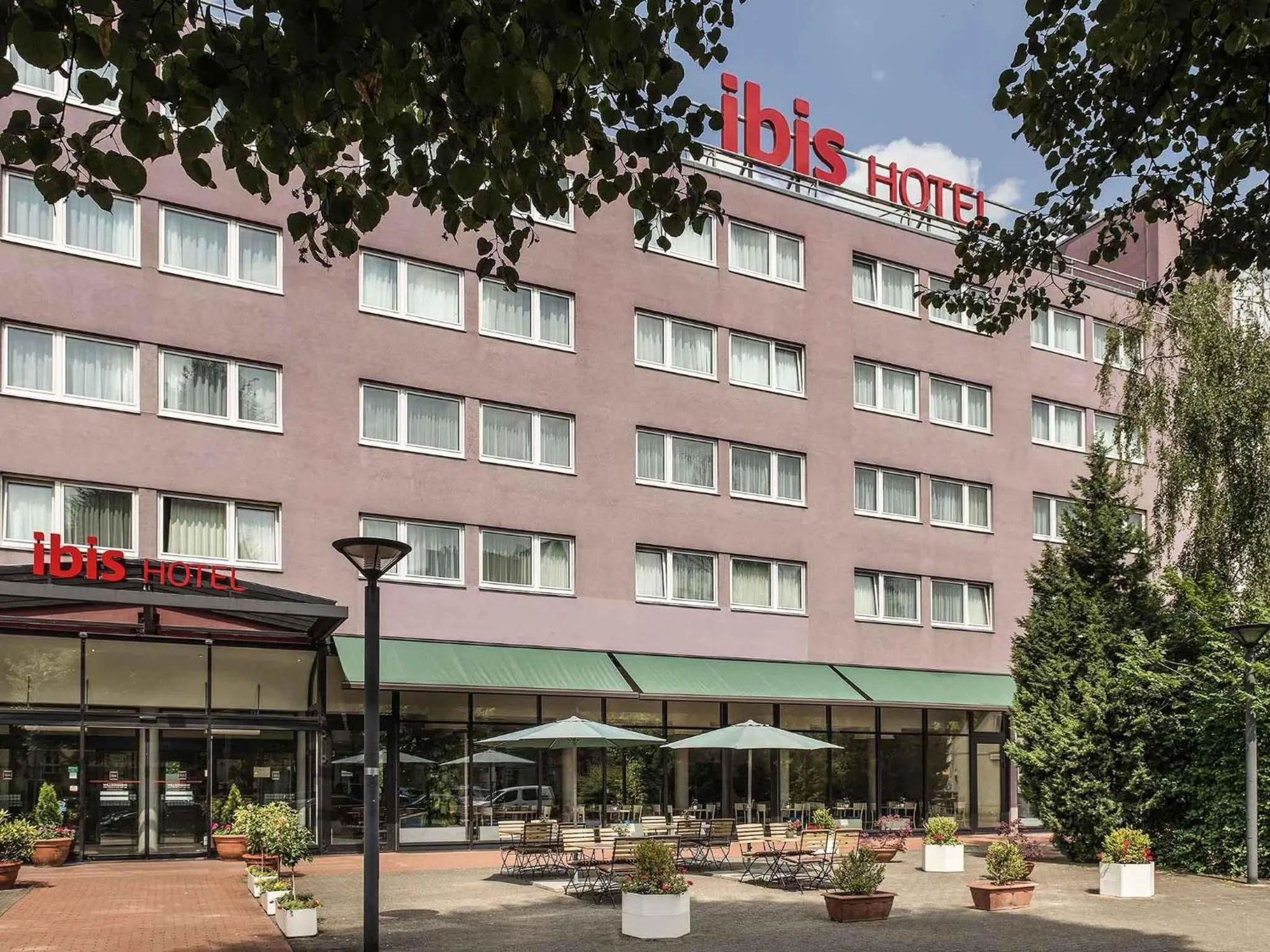 Property building in ibis Berlin City Nord