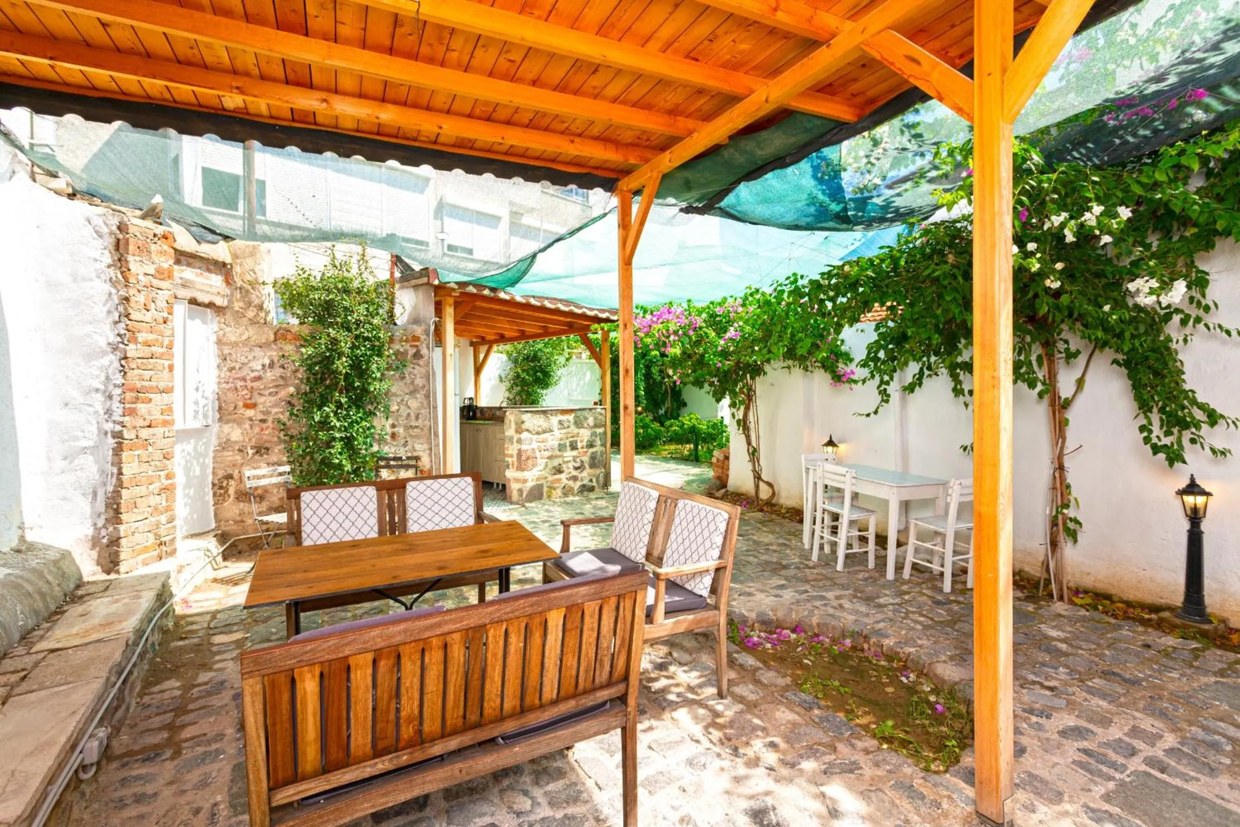 Garden in Iconic Stone Houses
