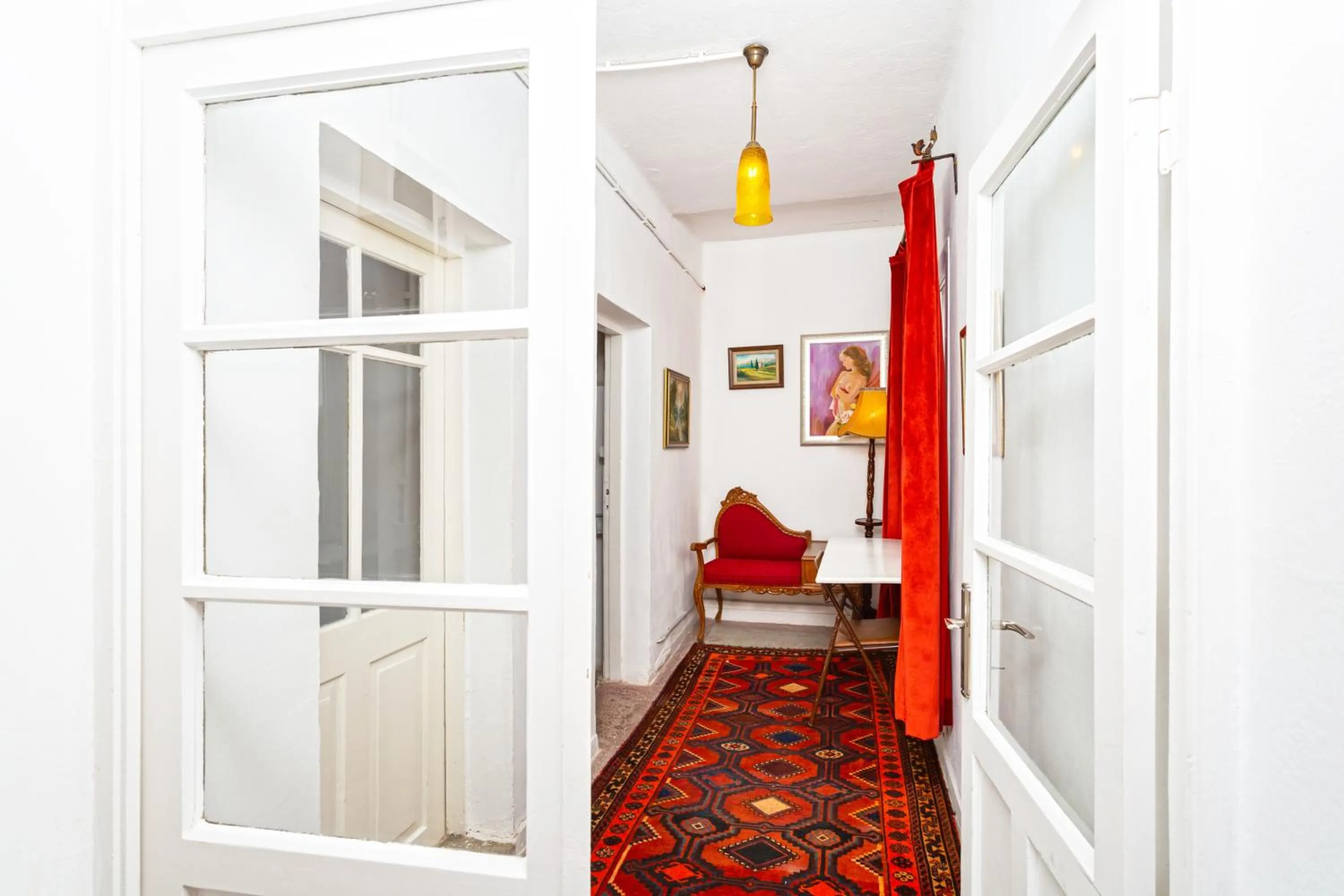 Facade/entrance in Iconic Stone Houses