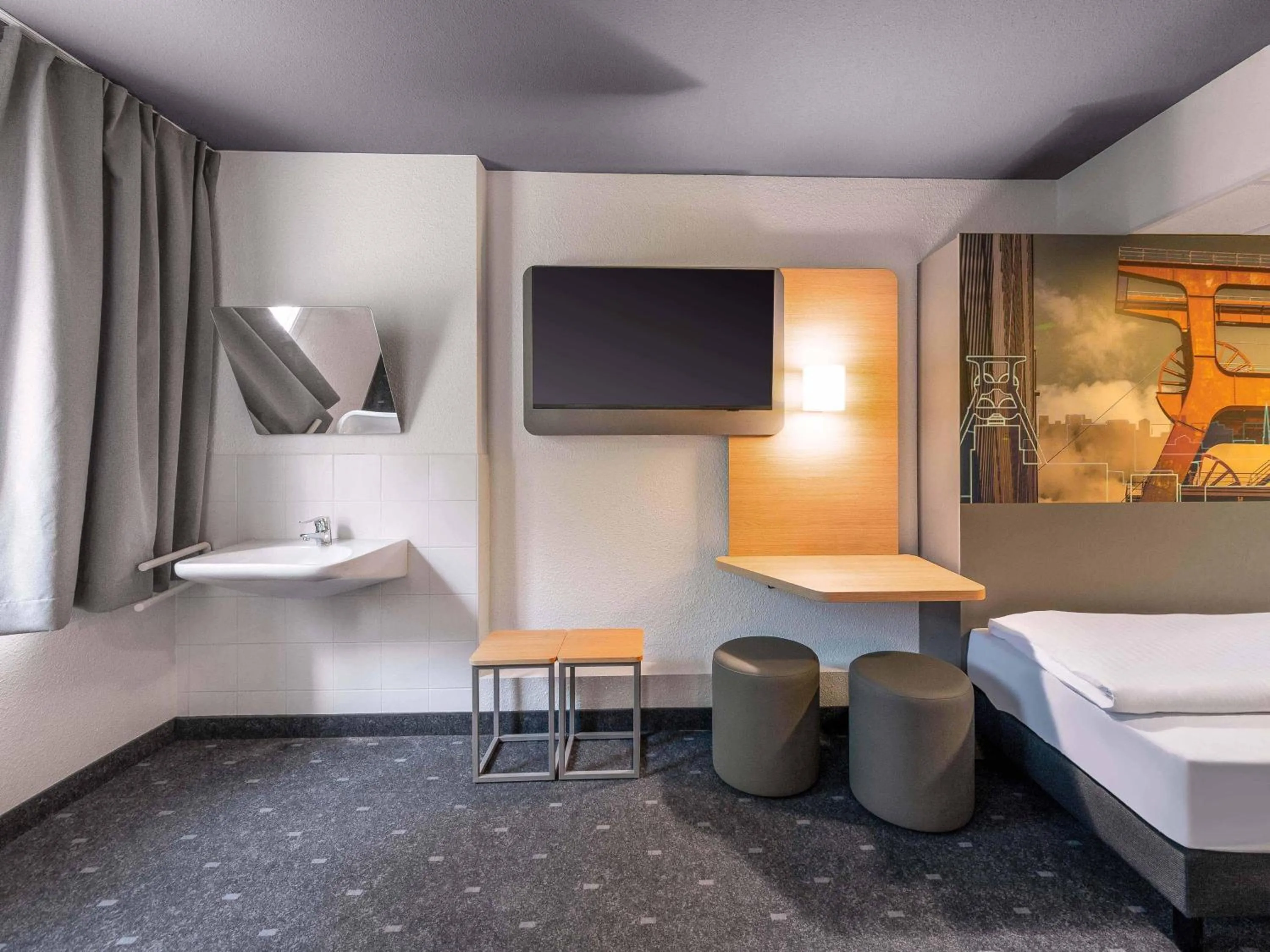 Photo of the whole room, Bed in B&B HOTEL Würzburg-Ost