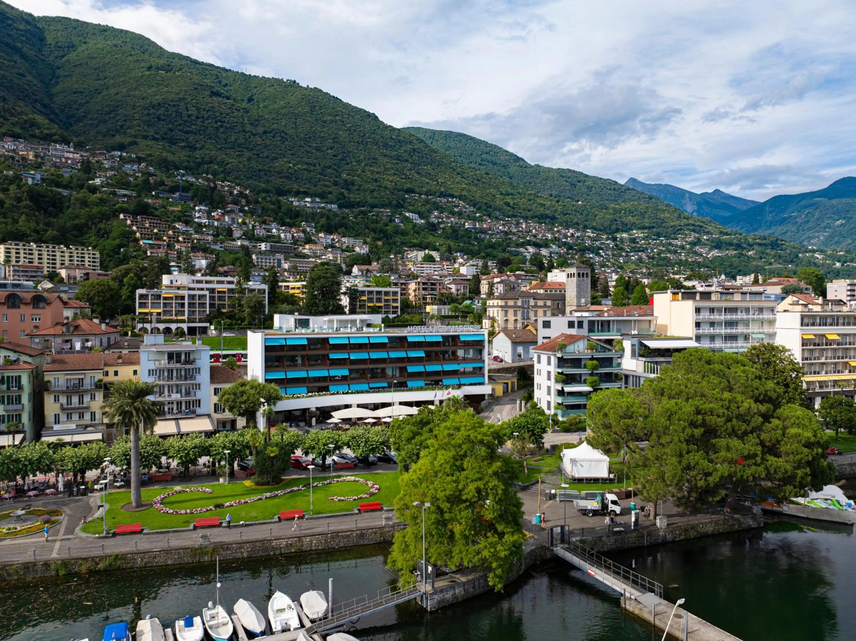 Property building in Hotel Lago Maggiore - Welcome!