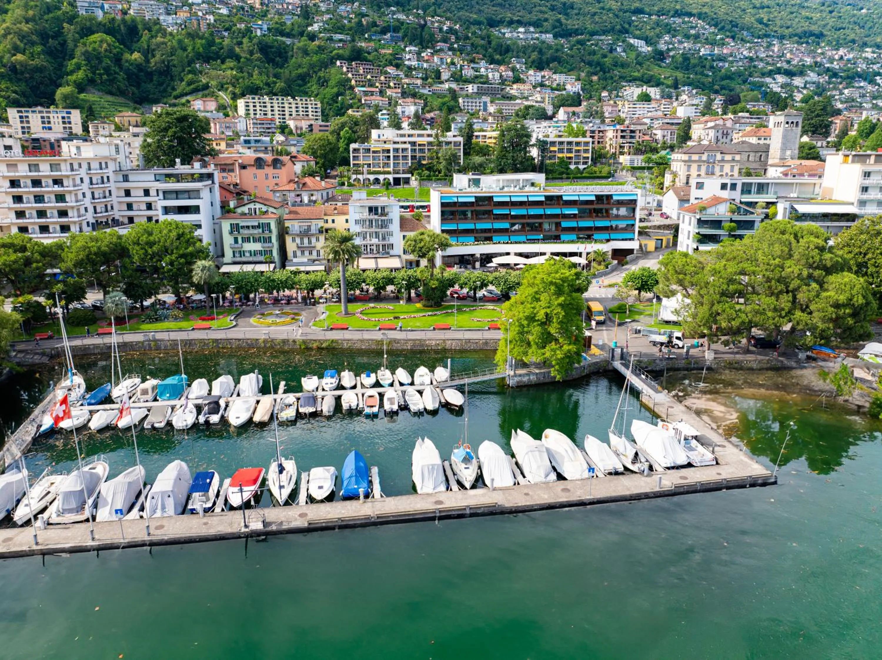 Property building in Hotel Lago Maggiore - Welcome!