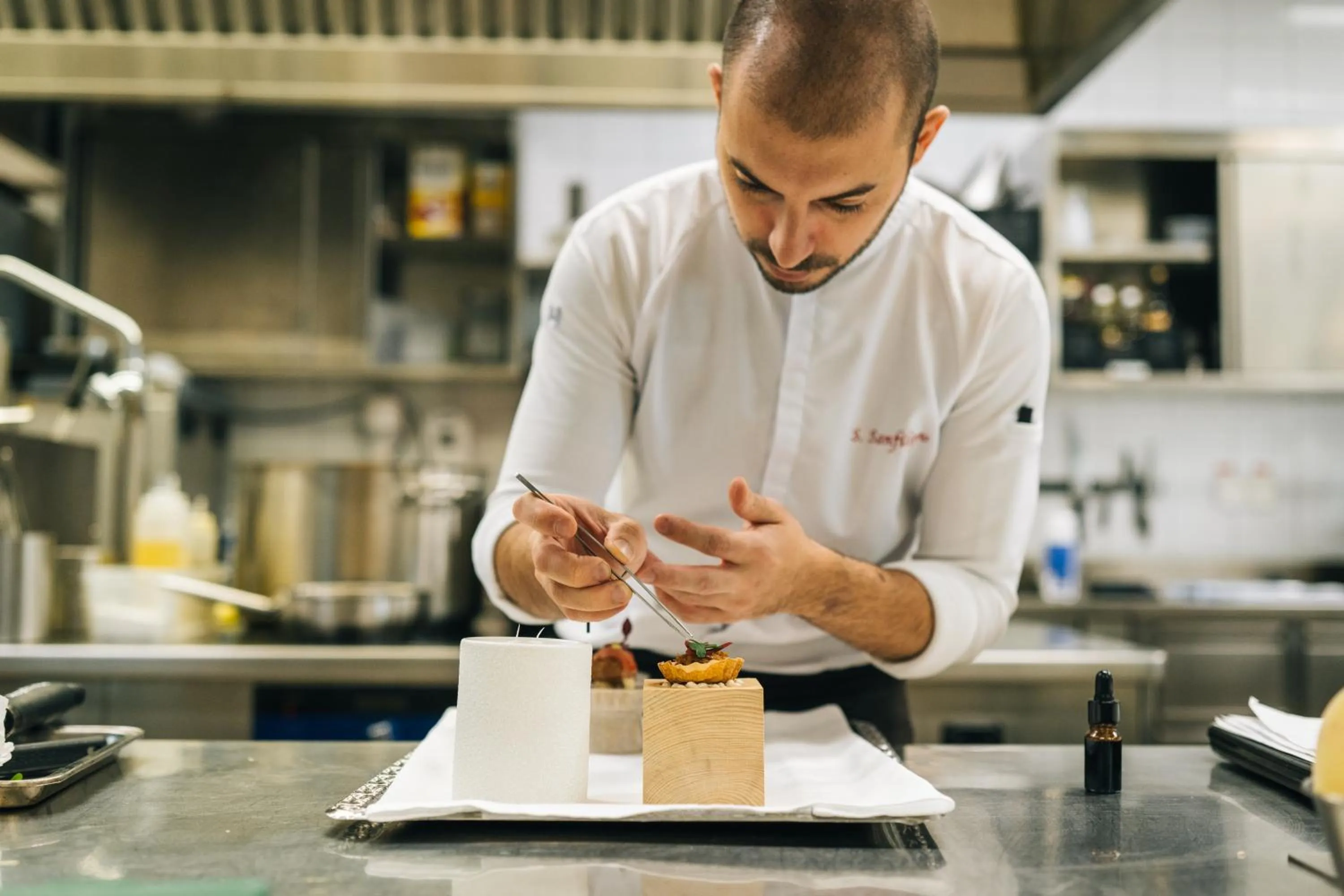 kitchen in Hotel Lago Maggiore - Welcome!