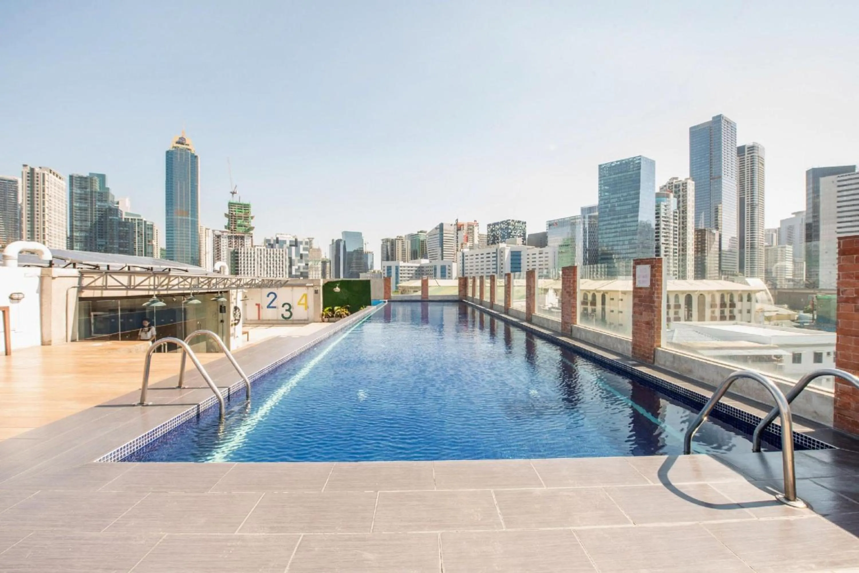 Balcony/Terrace in OYO 563 Mytown New York