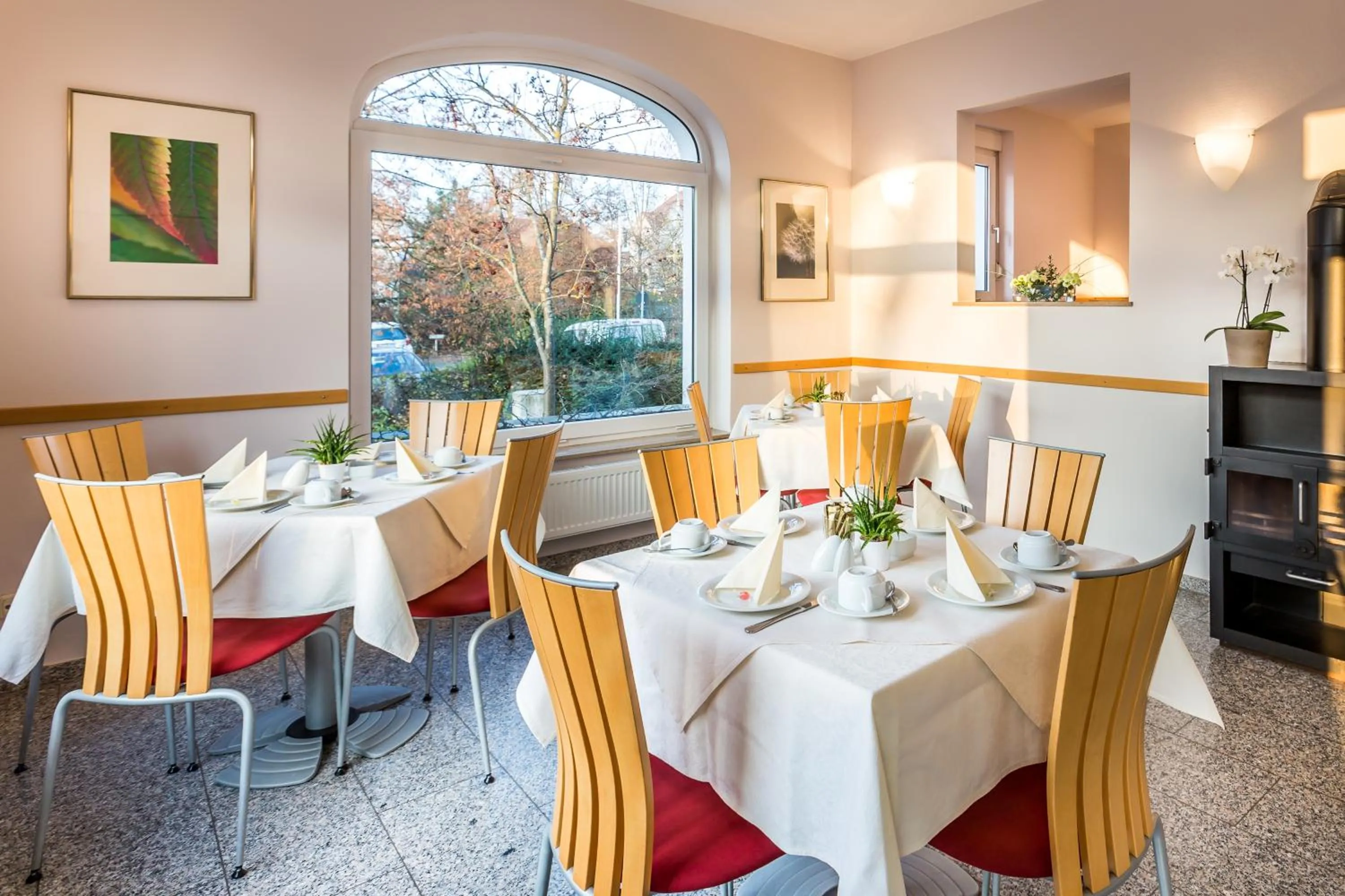 Restaurant/places to eat in Hotel am Rokokogarten