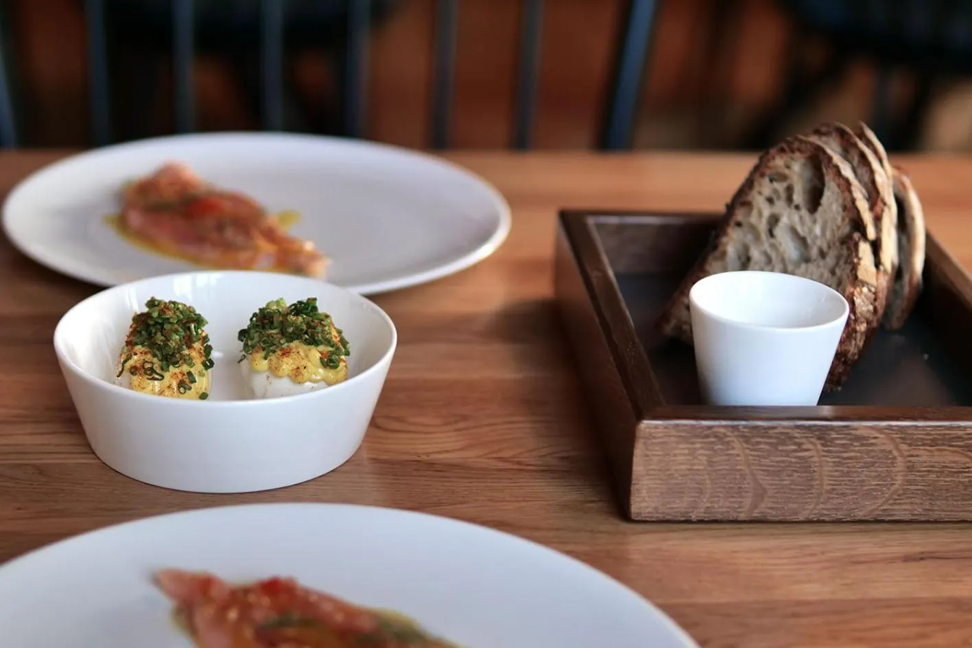 Restaurant/places to eat in Hotel Grader