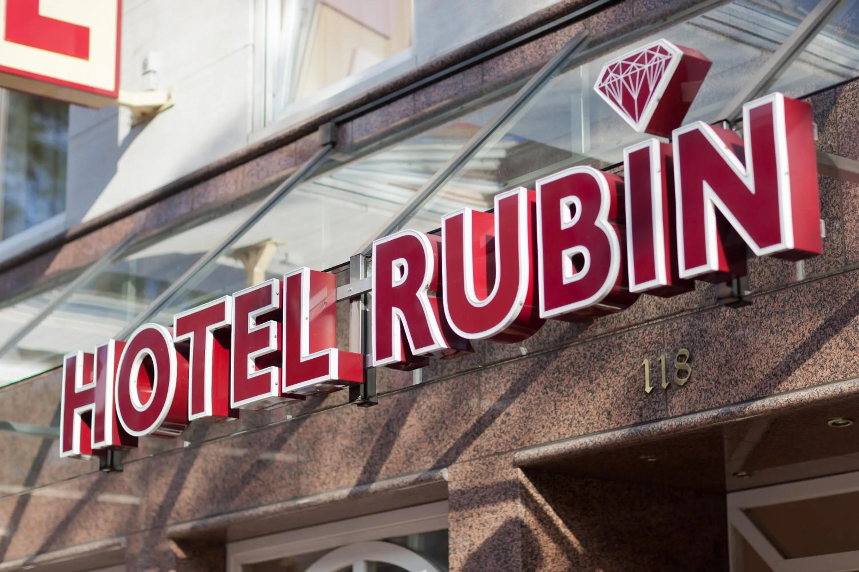Facade/entrance in Hotel Rubin