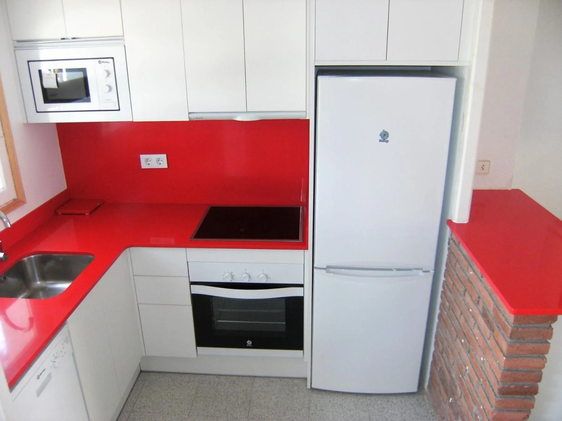 Kitchen or kitchenette in VALL PETITA 131