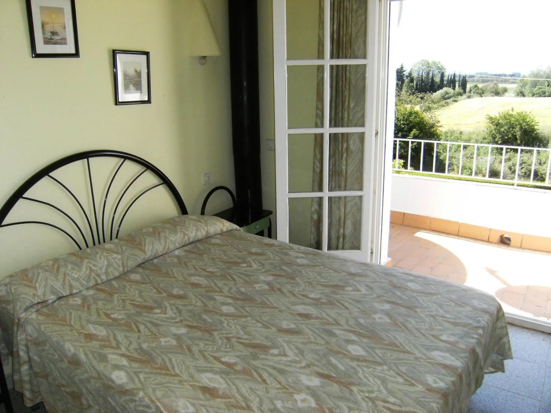 Bed in VALL PETITA 131