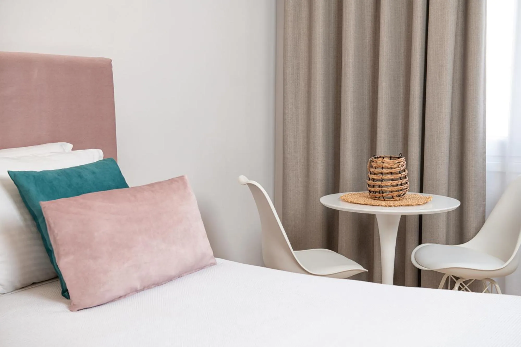 Bed in KORINA APART HOTEL KAVOS