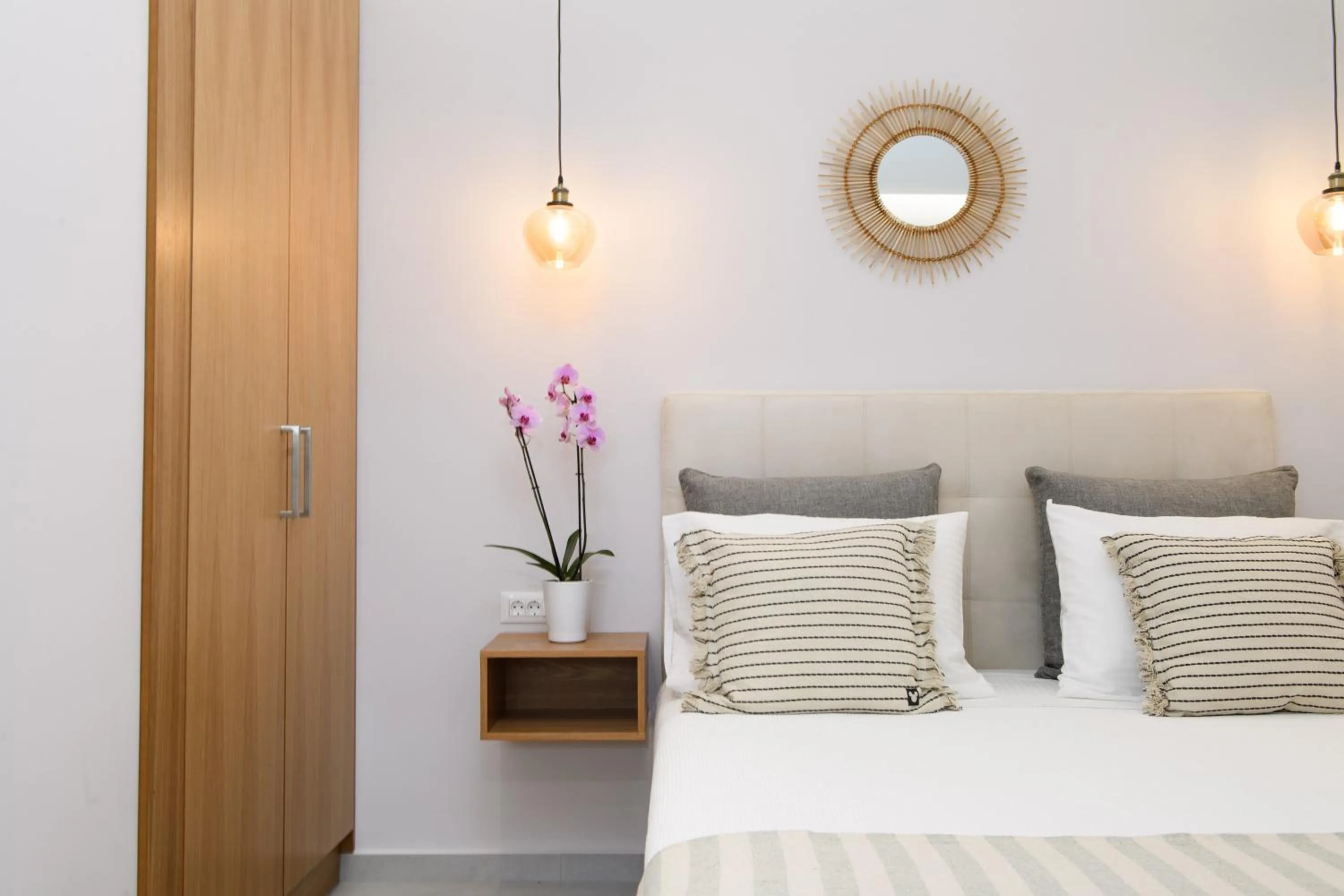 Bed in KORINA APART HOTEL KAVOS