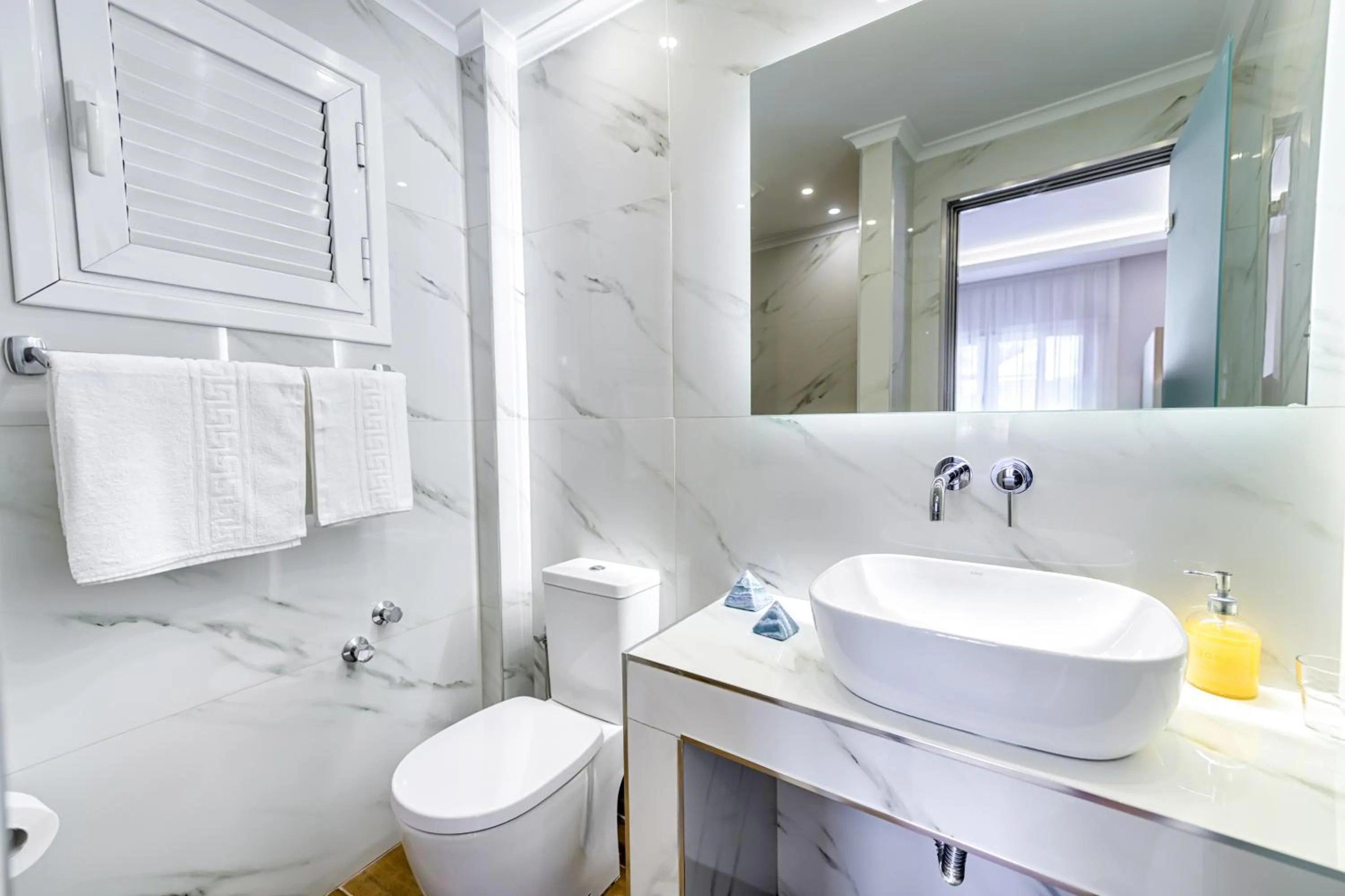 Bathroom in KORINA APART HOTEL KAVOS