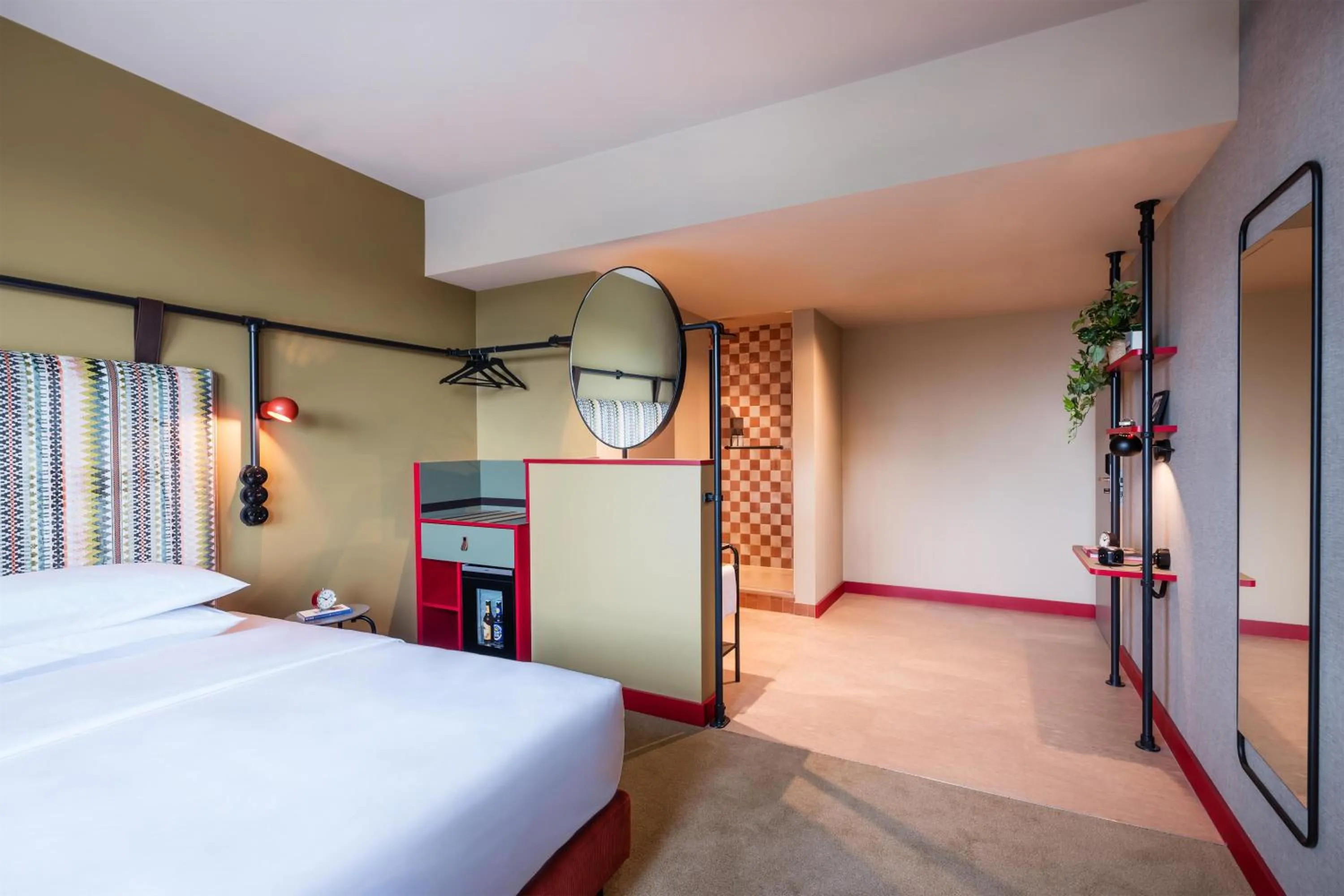 Bedroom, Bed in Me and All Hotel Berlin East Side, by Hyatt - NEW OPENING