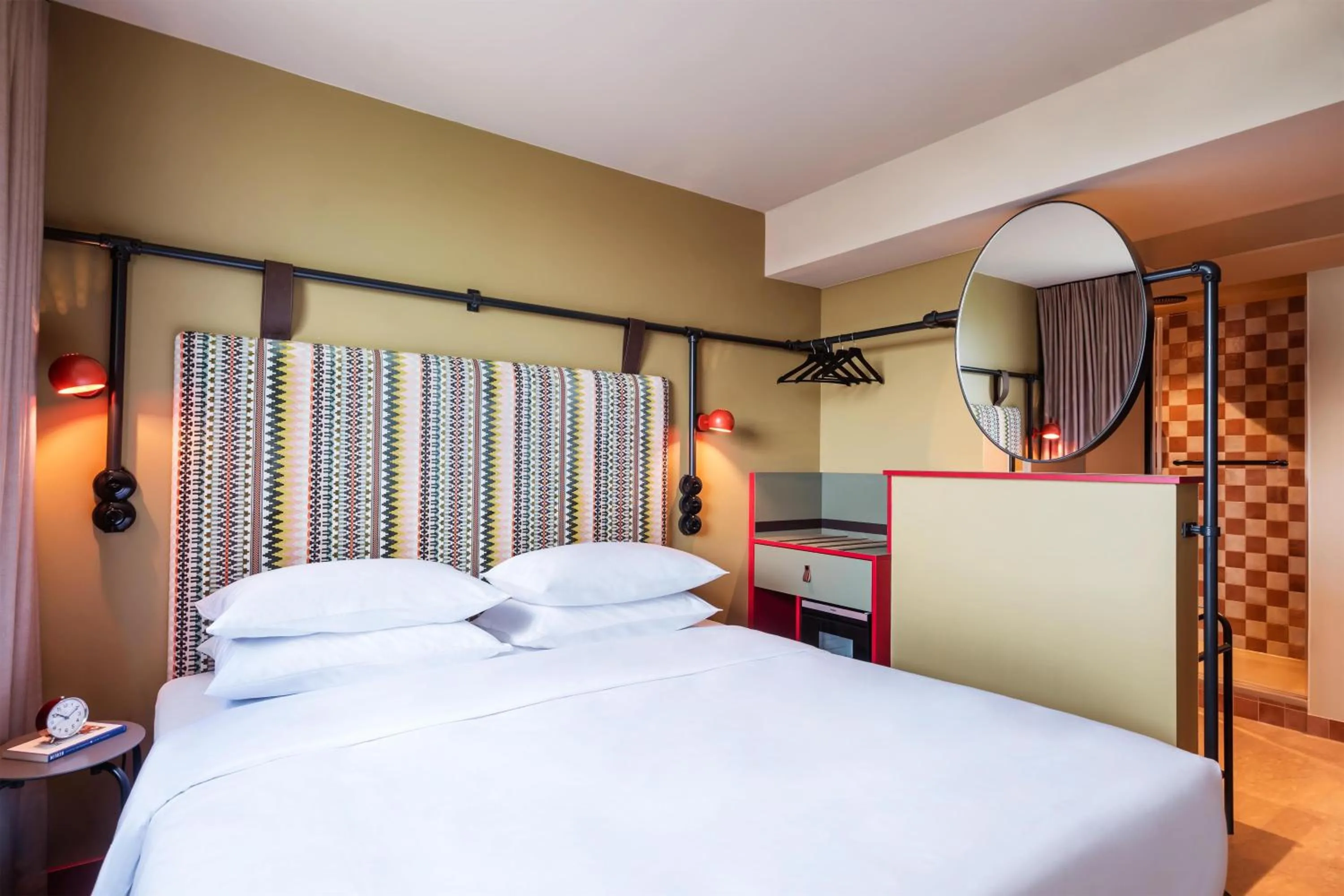 Bedroom, Bed in Me and All Hotel Berlin East Side, by Hyatt